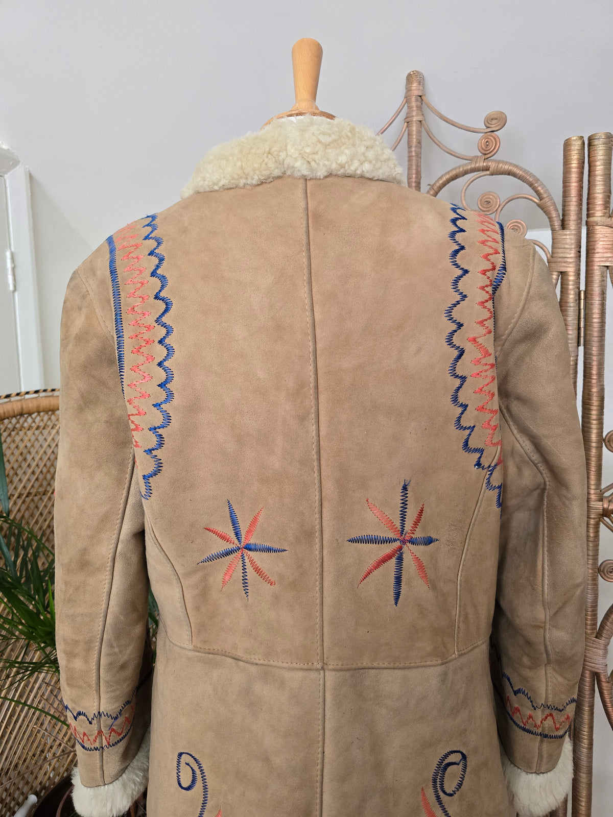 Vintage Afghan embroidered 70s coat