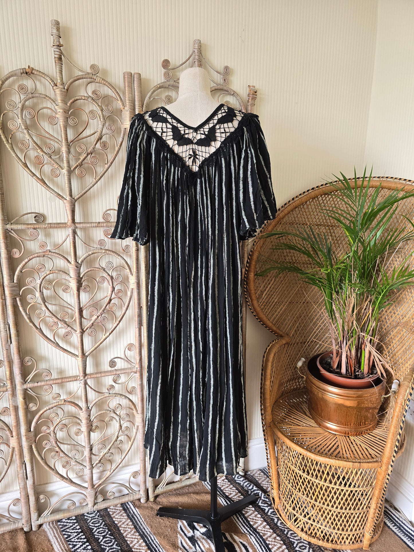 Vintage greek smock dress L