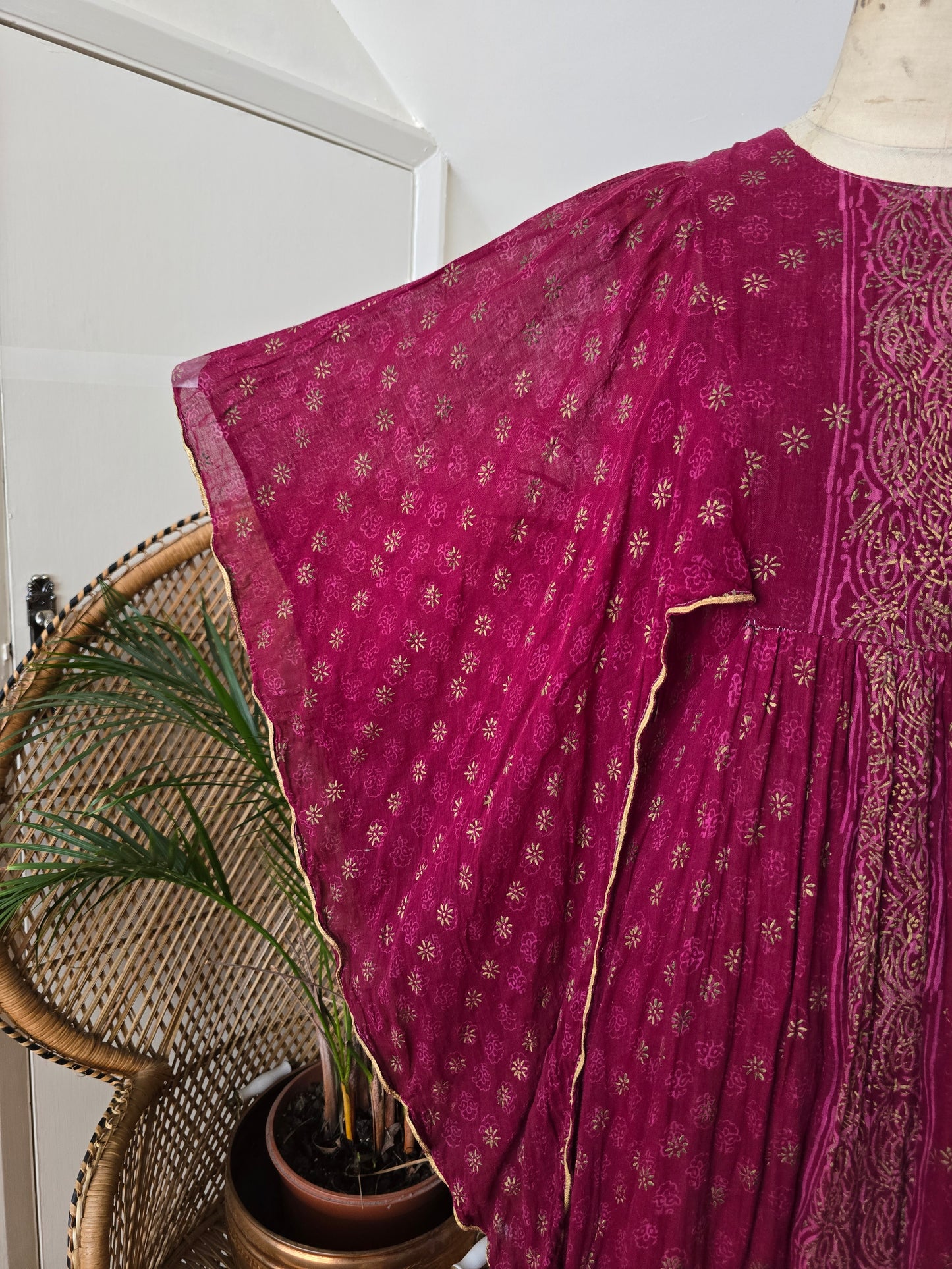 Vintage Ayesha Davar Indian cotton maxi dress