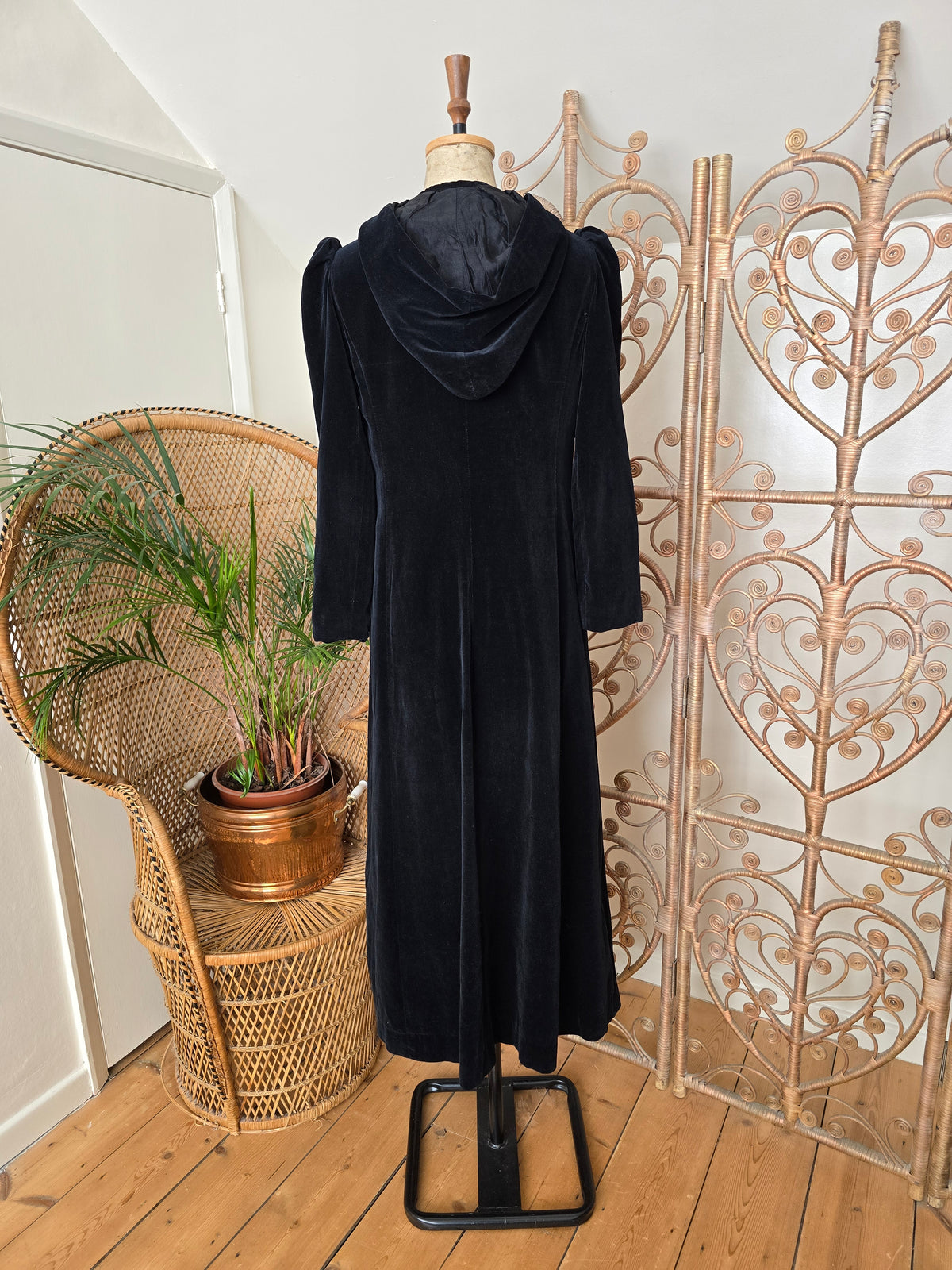 Vintage velvet hooded jacket
