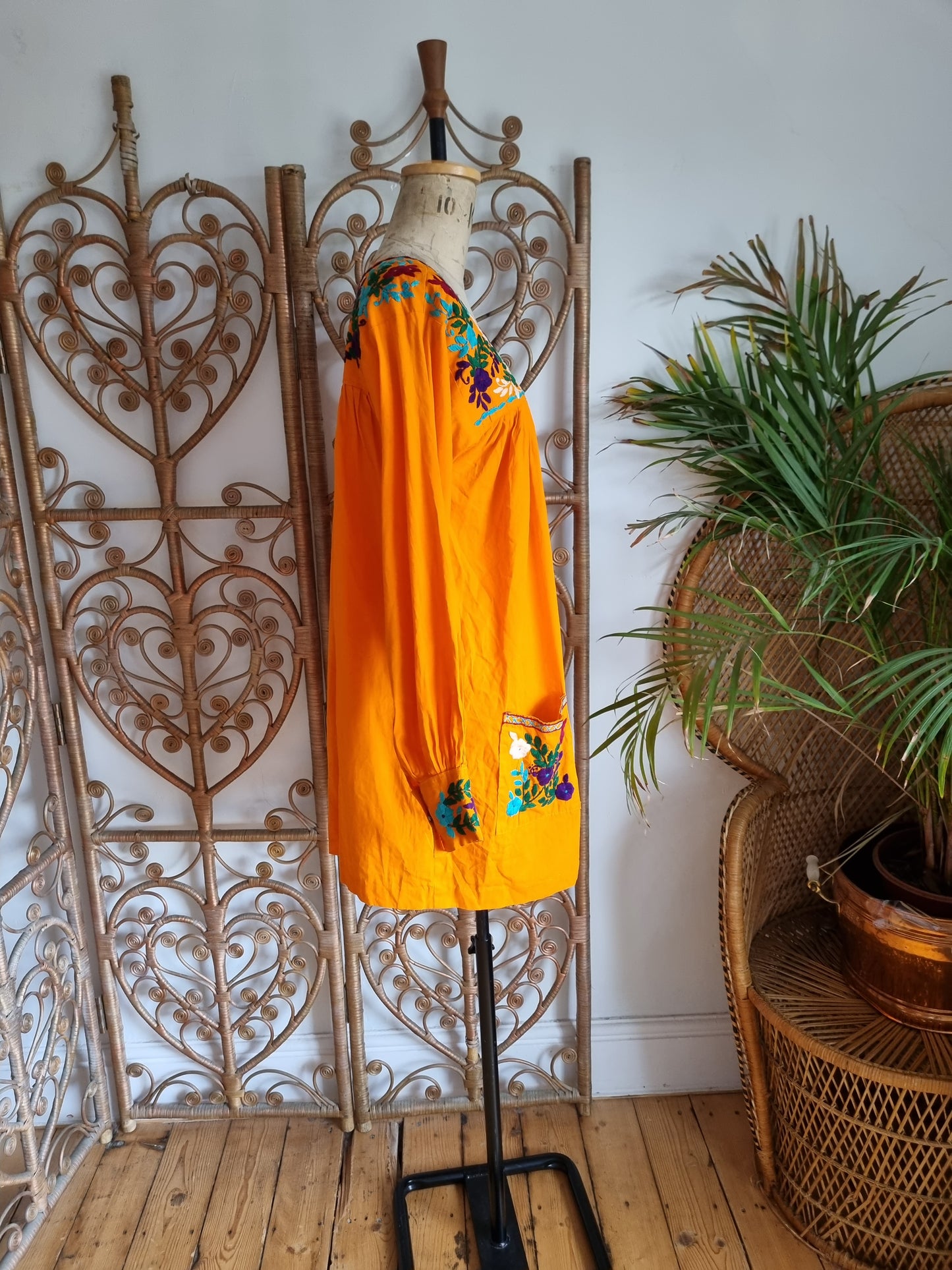 Vintage embroidered kaftan dress