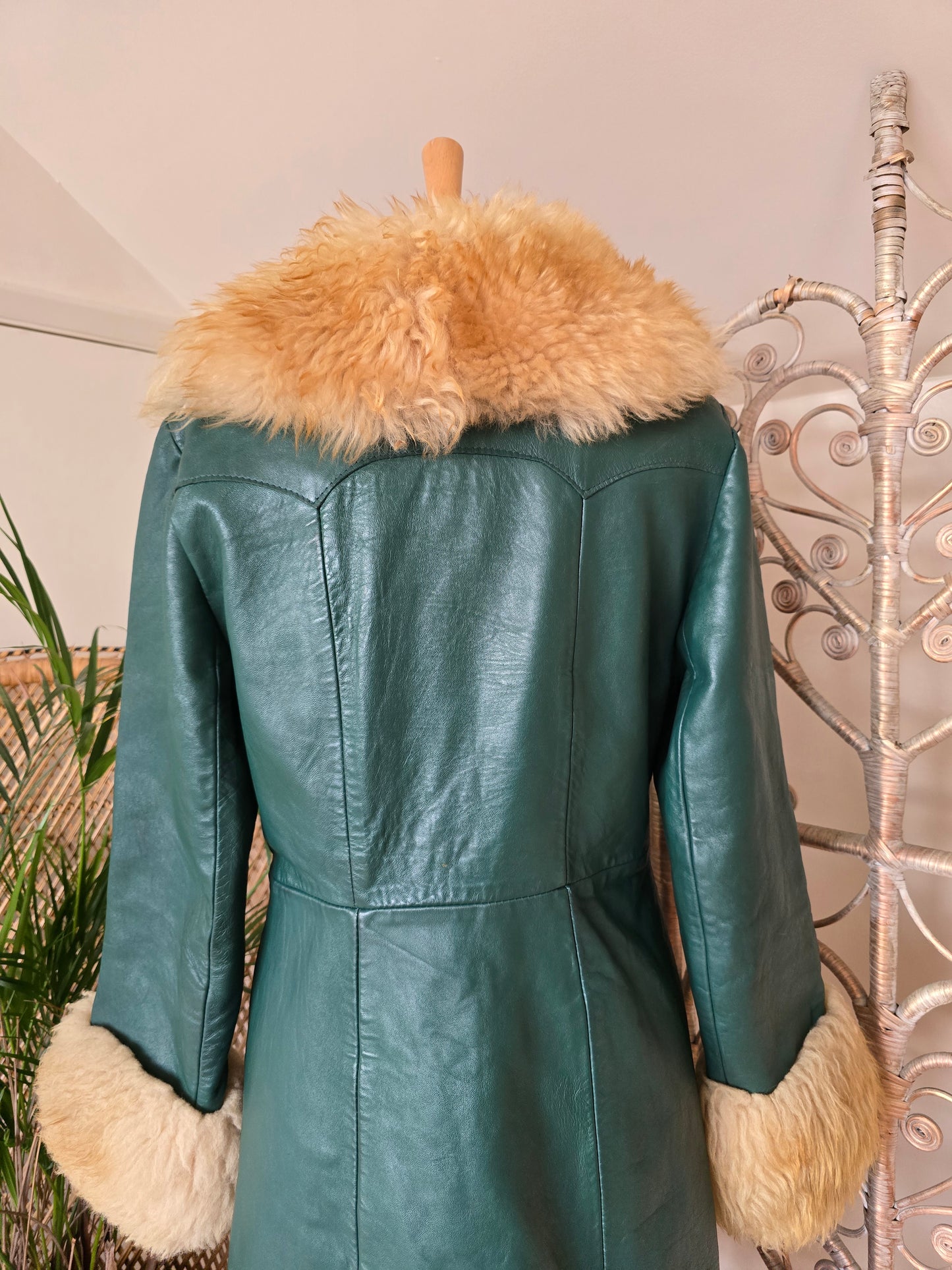 Vintage 70s leather coat