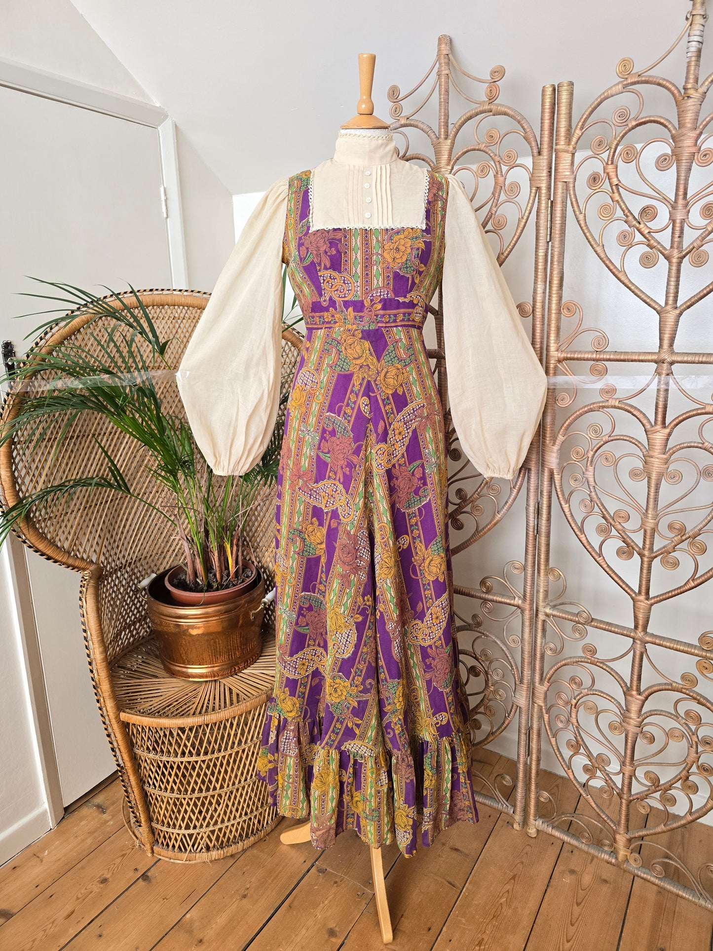 Vintage 70s Clothes Samuel Sherman maxi dress