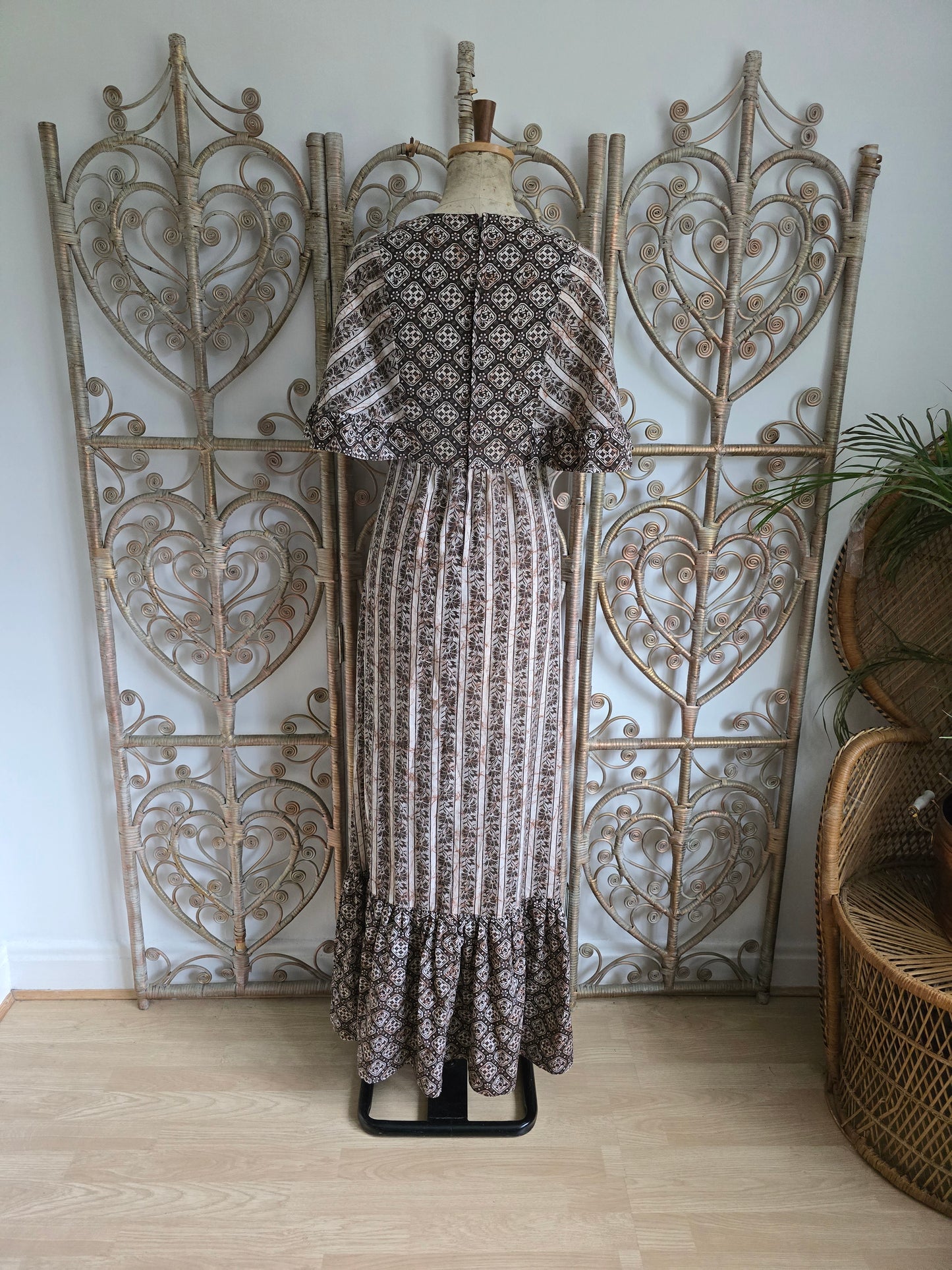 Vintage Mister Ant 70s dress