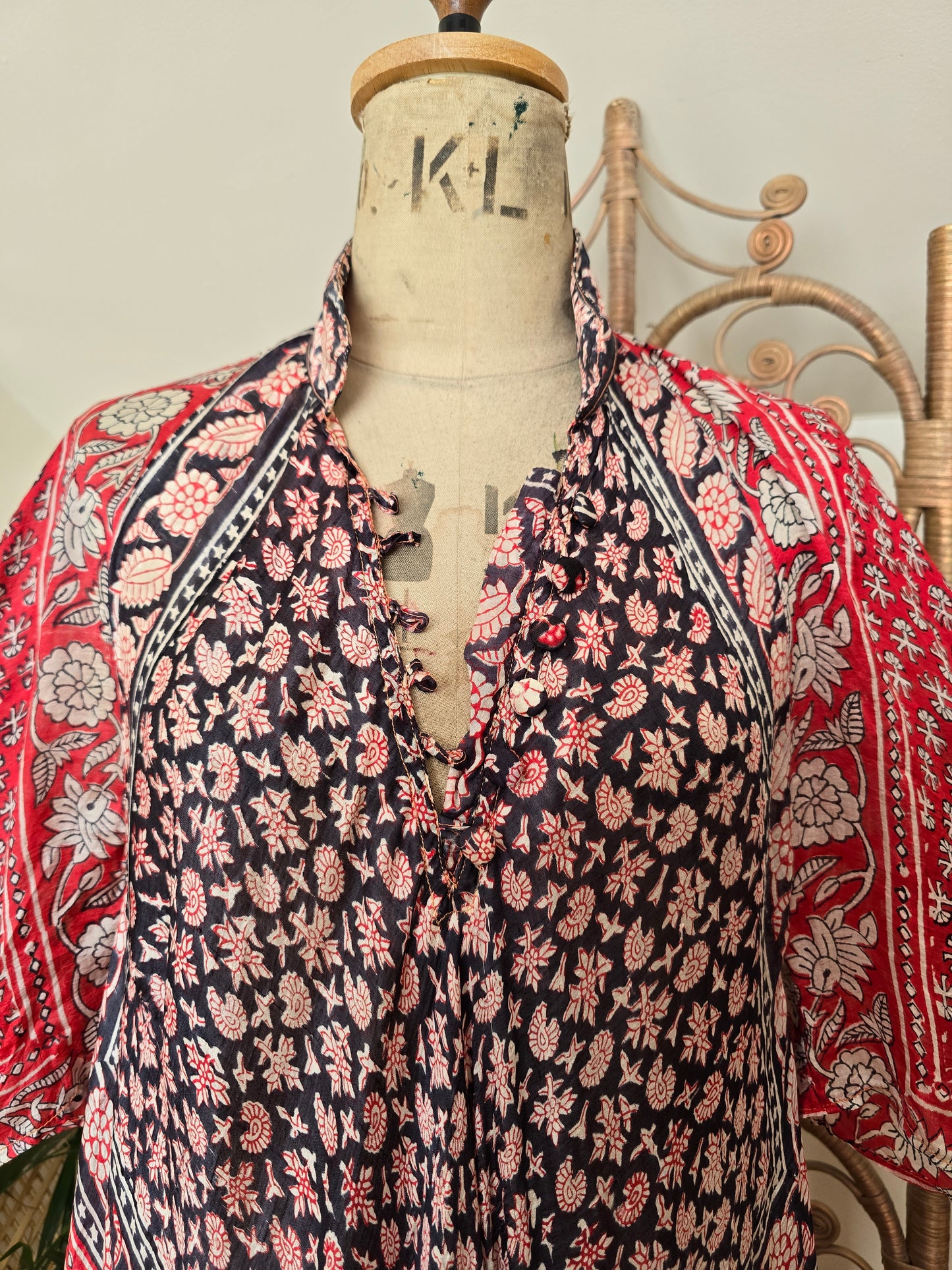 Vintage silk Indian kaftan dress