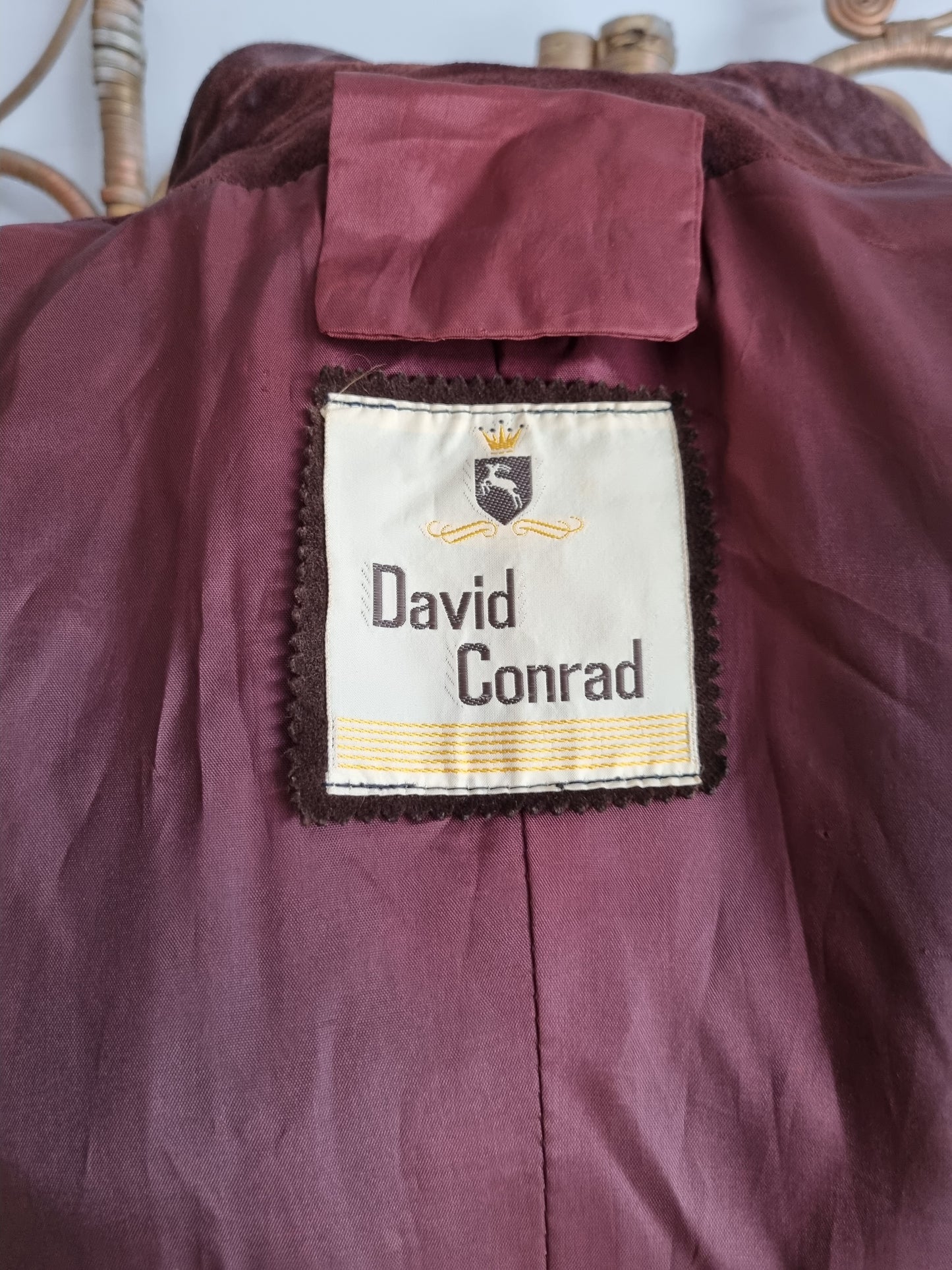 Vintage David Conrad embroidered suede coat M M/L
