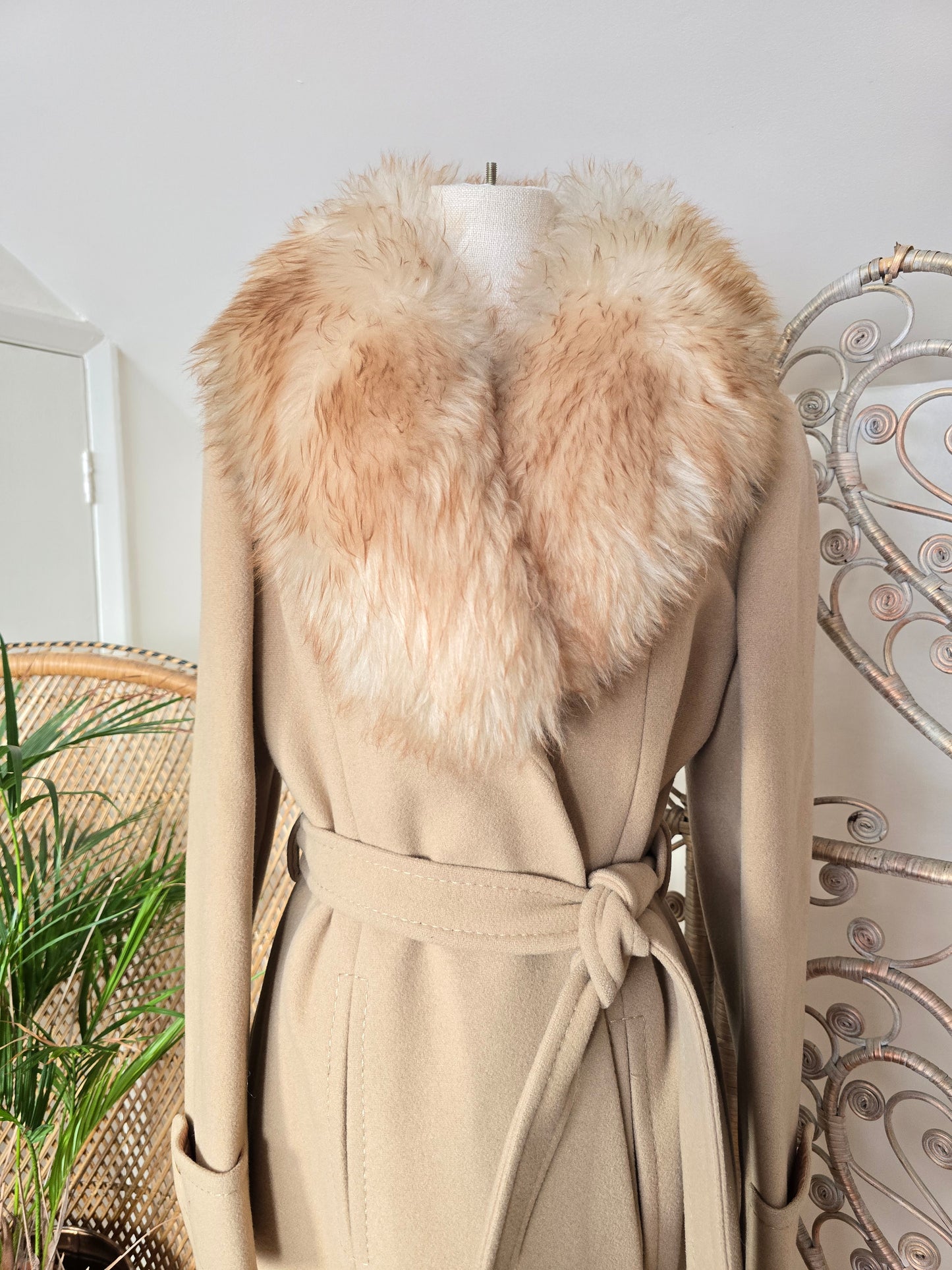 Vintage wool sheepskin collar coat