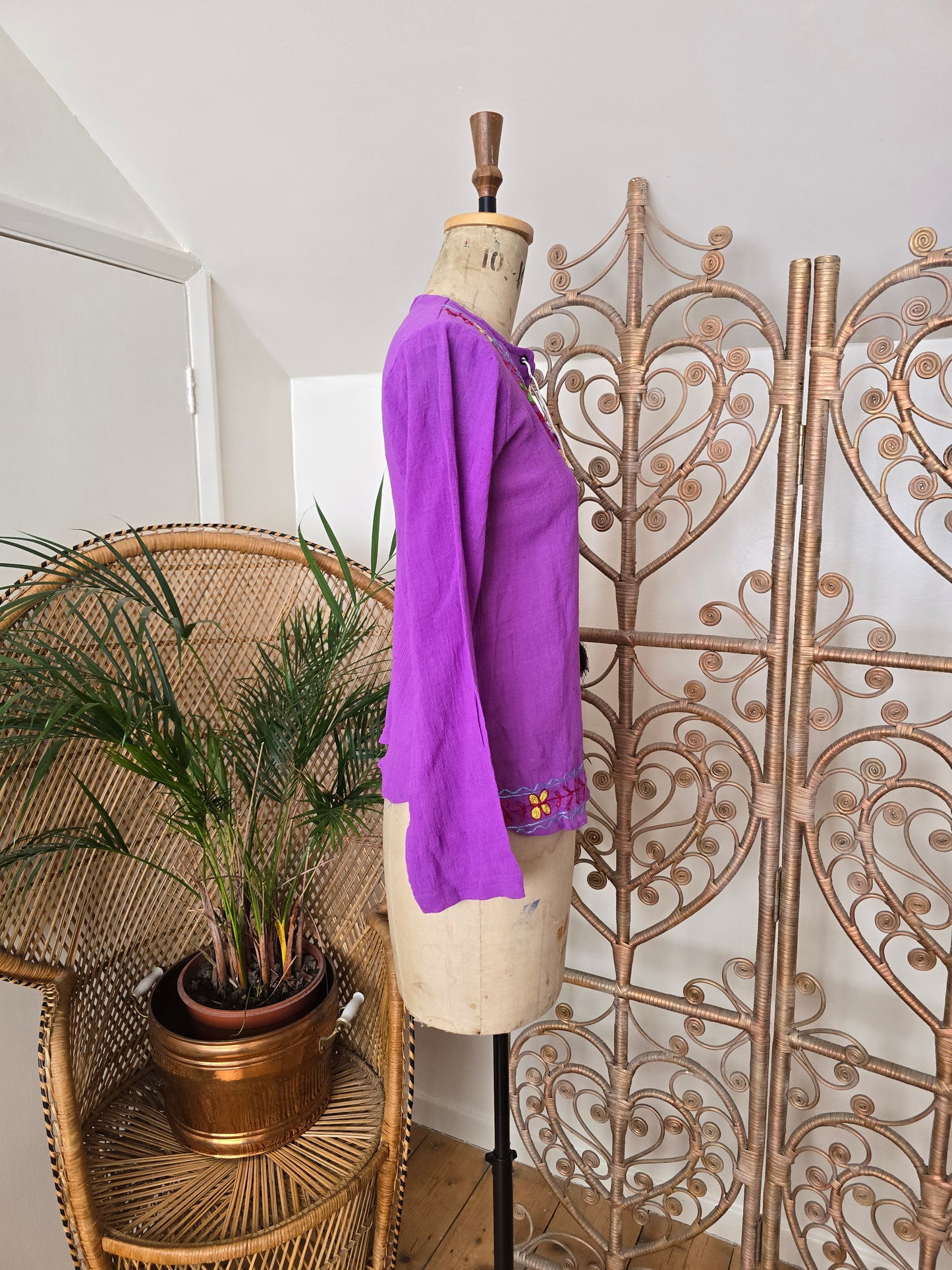 Vintage embroidered cotton blouse