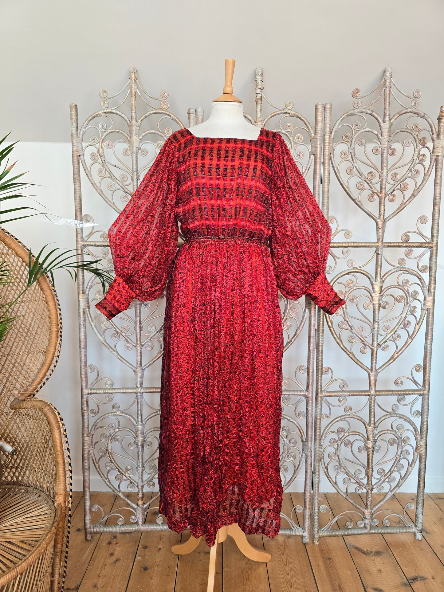 Vintage Raksha of Hindimp London silk Indian dress
