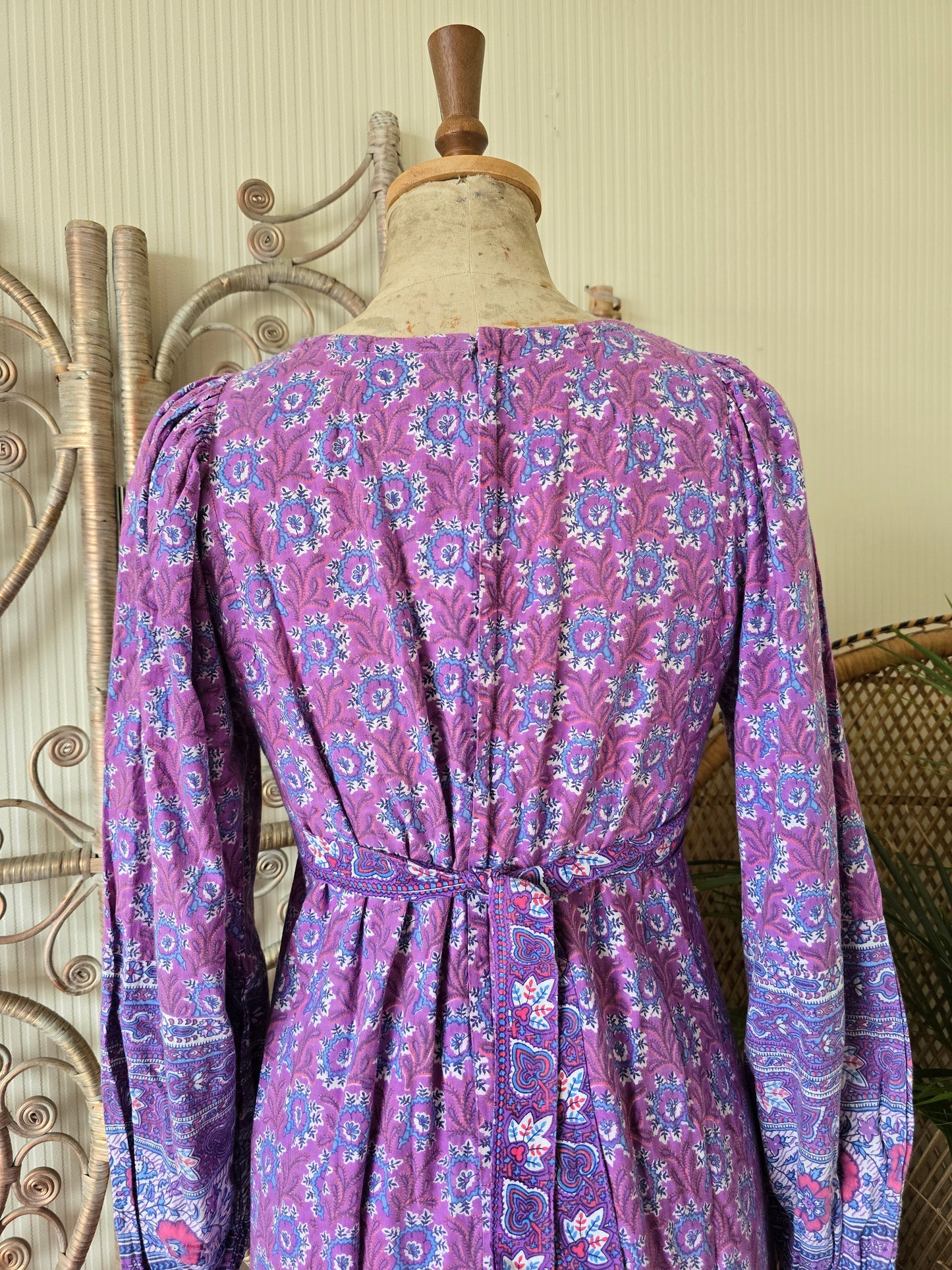 Vintage Ritu kumar for Roshafi Indian dress.