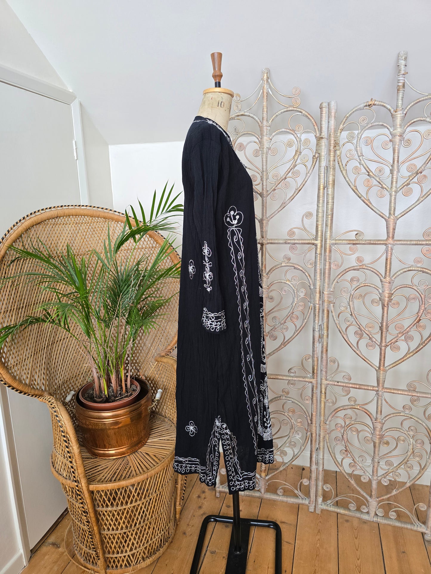 Vintage style embroidered kaftan dress