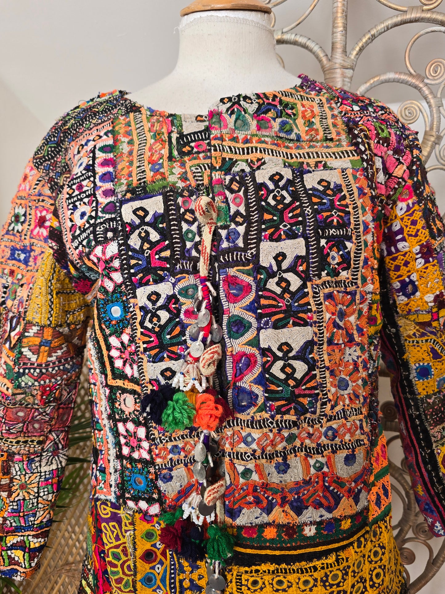 Vintage embroidered ethnic jacket