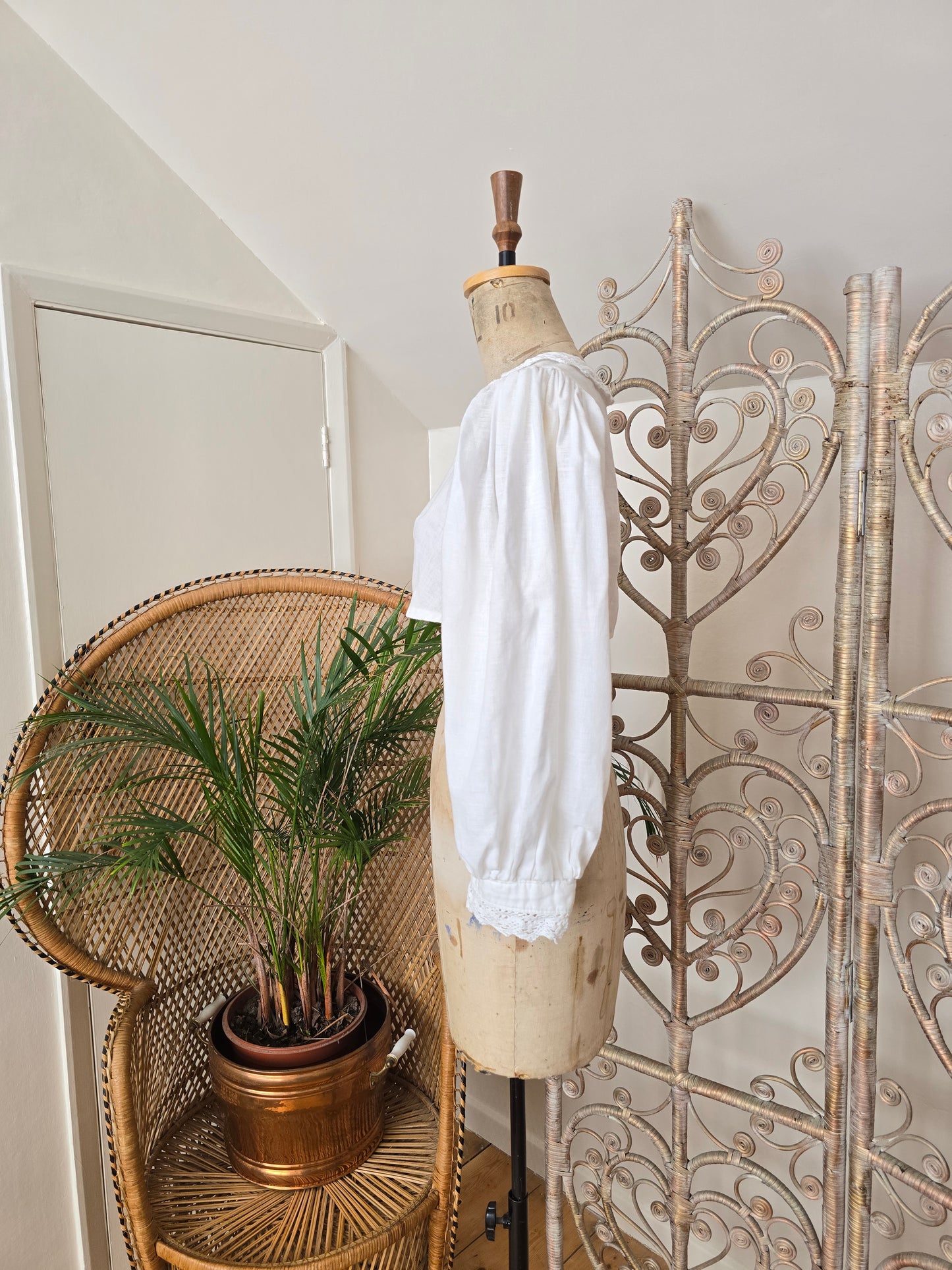 Vintage crop blouse