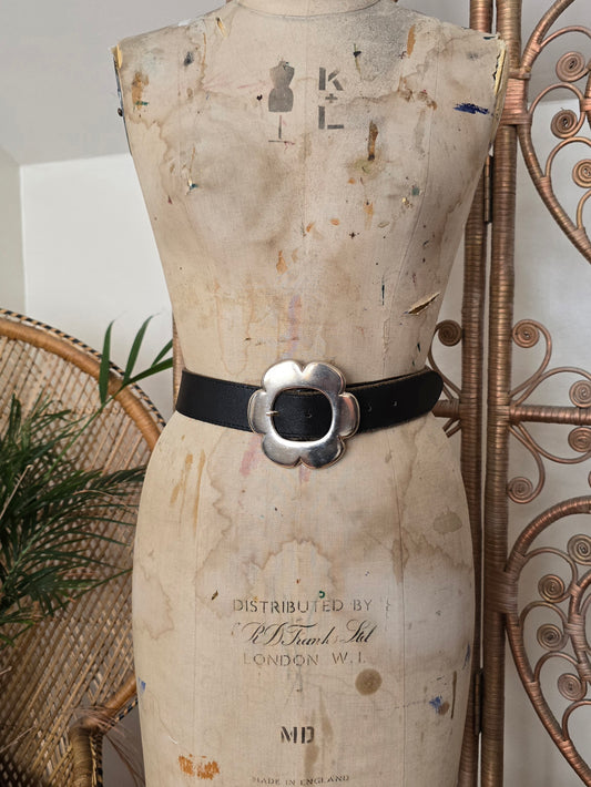 Vintage flower leather belt