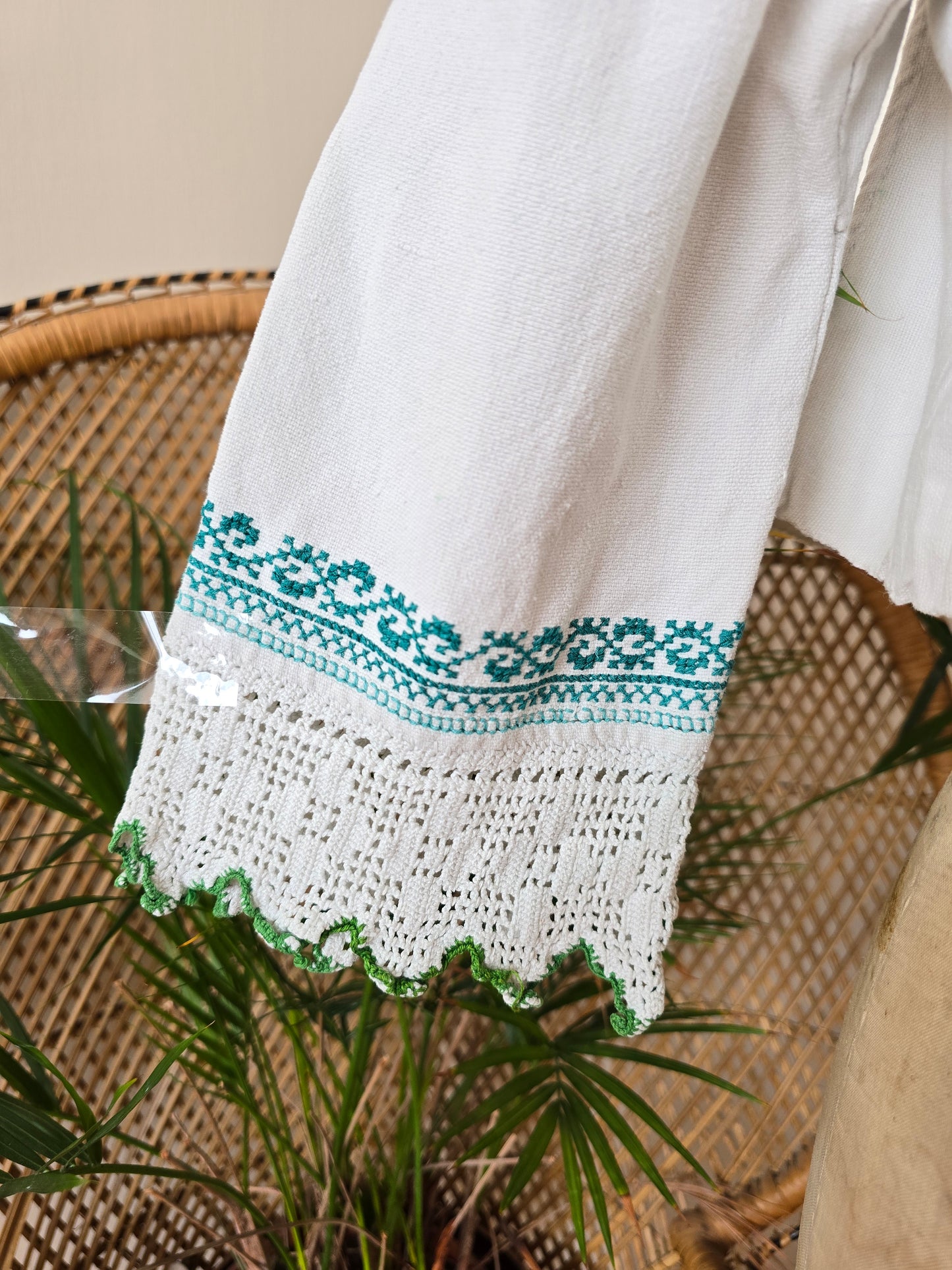 Vintage crop Romanian embroidered blouse
