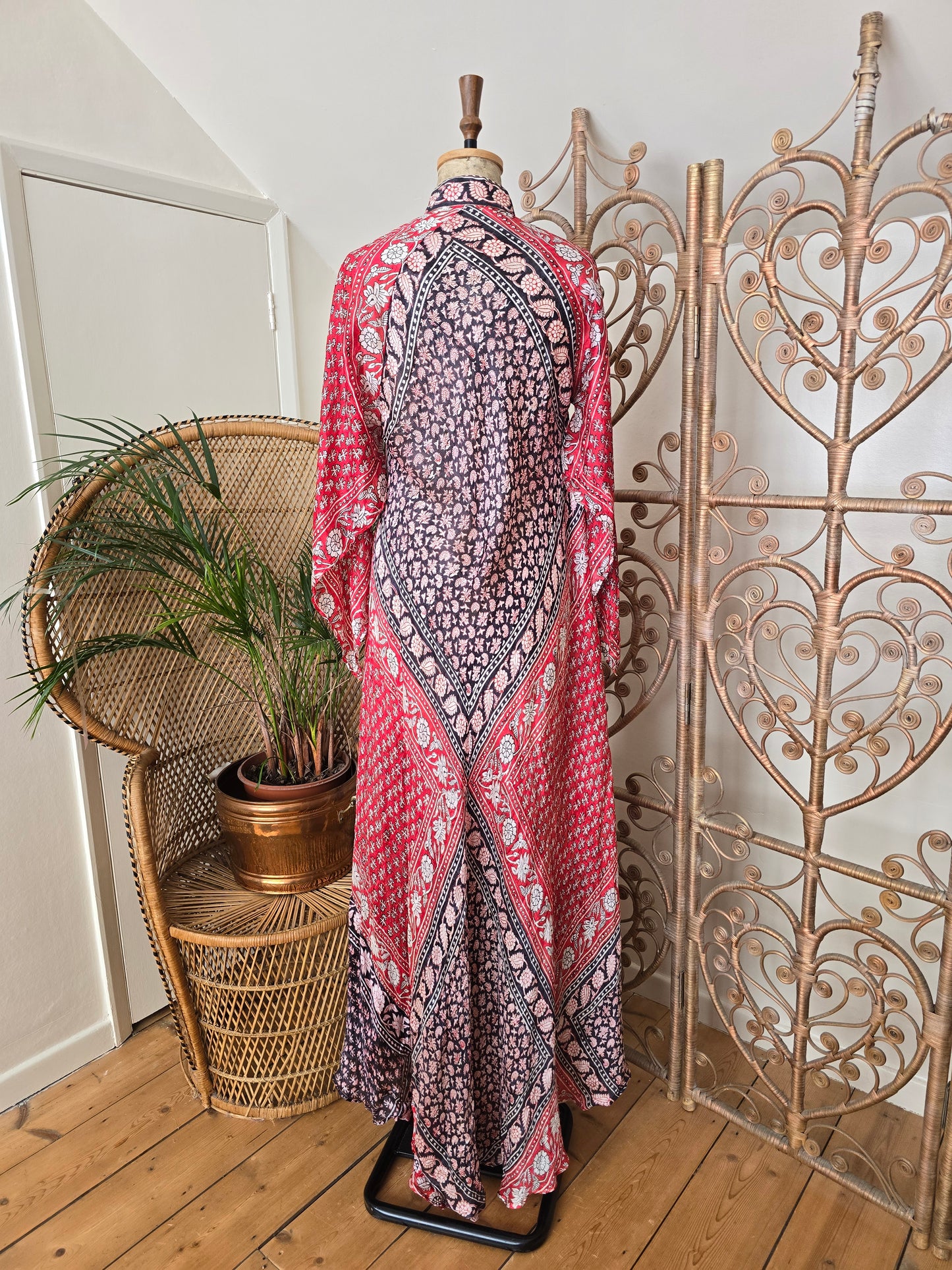 Vintage silk Indian kaftan dress
