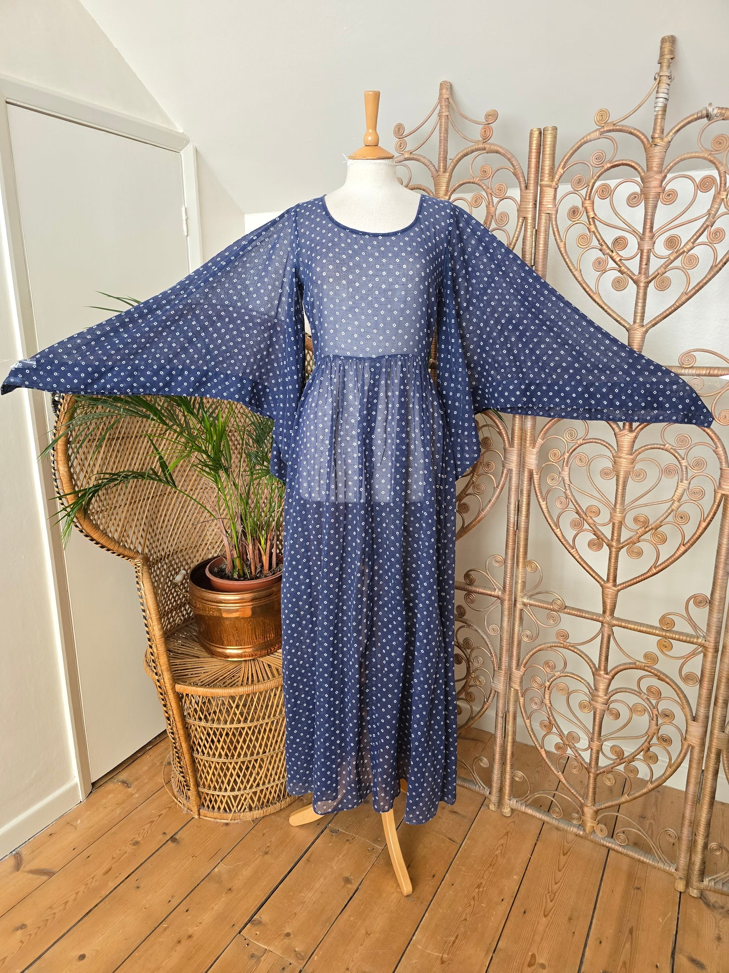 Vintage 70s maxi dress