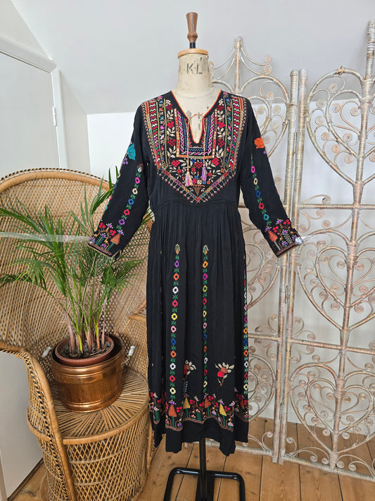 Vintage Syrian embroidered dress