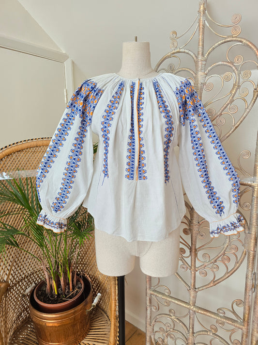 Vintage cotton Romanian blouse