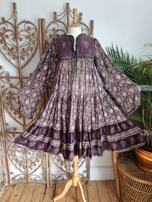 Vintage Phool Indian 70s dress