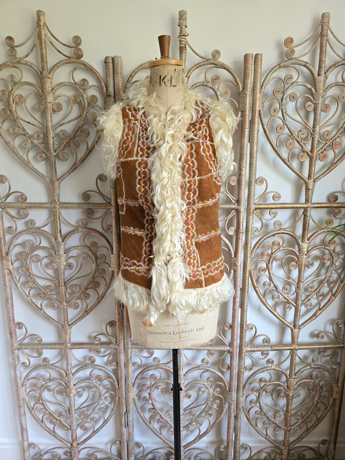 Vintage embroidered afghan waistcoat XS