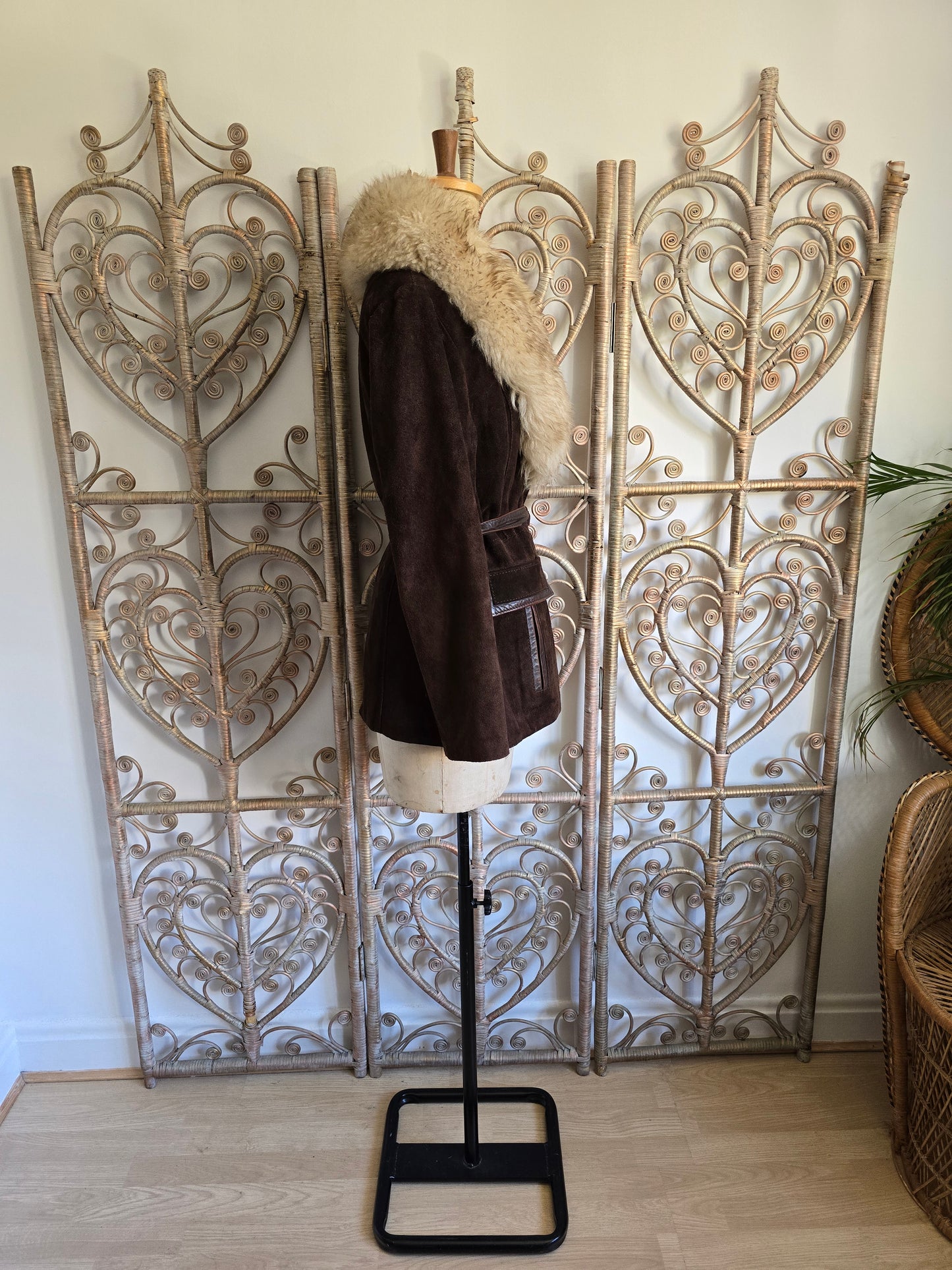 Vintage suede Sheepskin collar coat