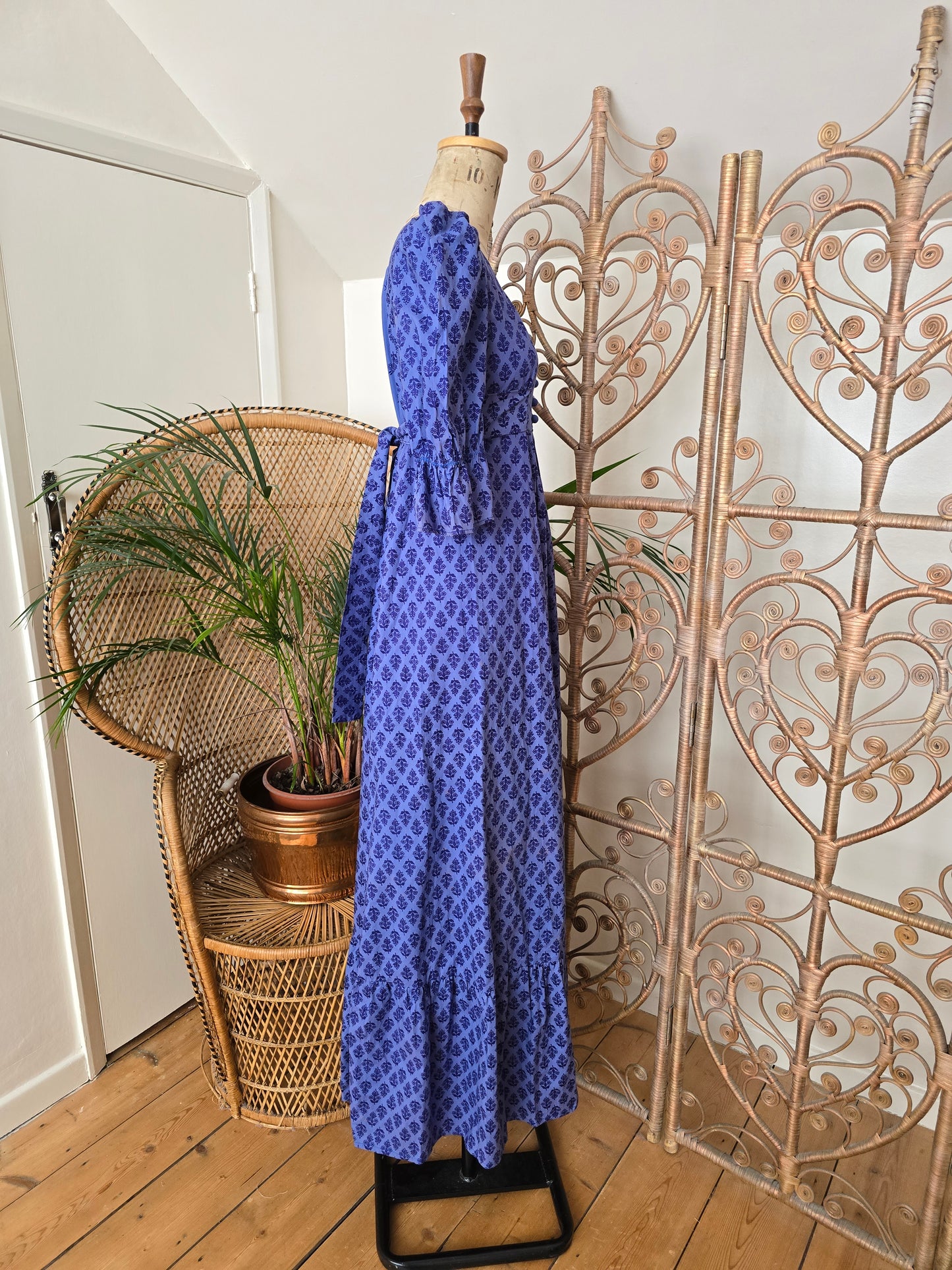 Vintage Earlybird 70s maxi dress