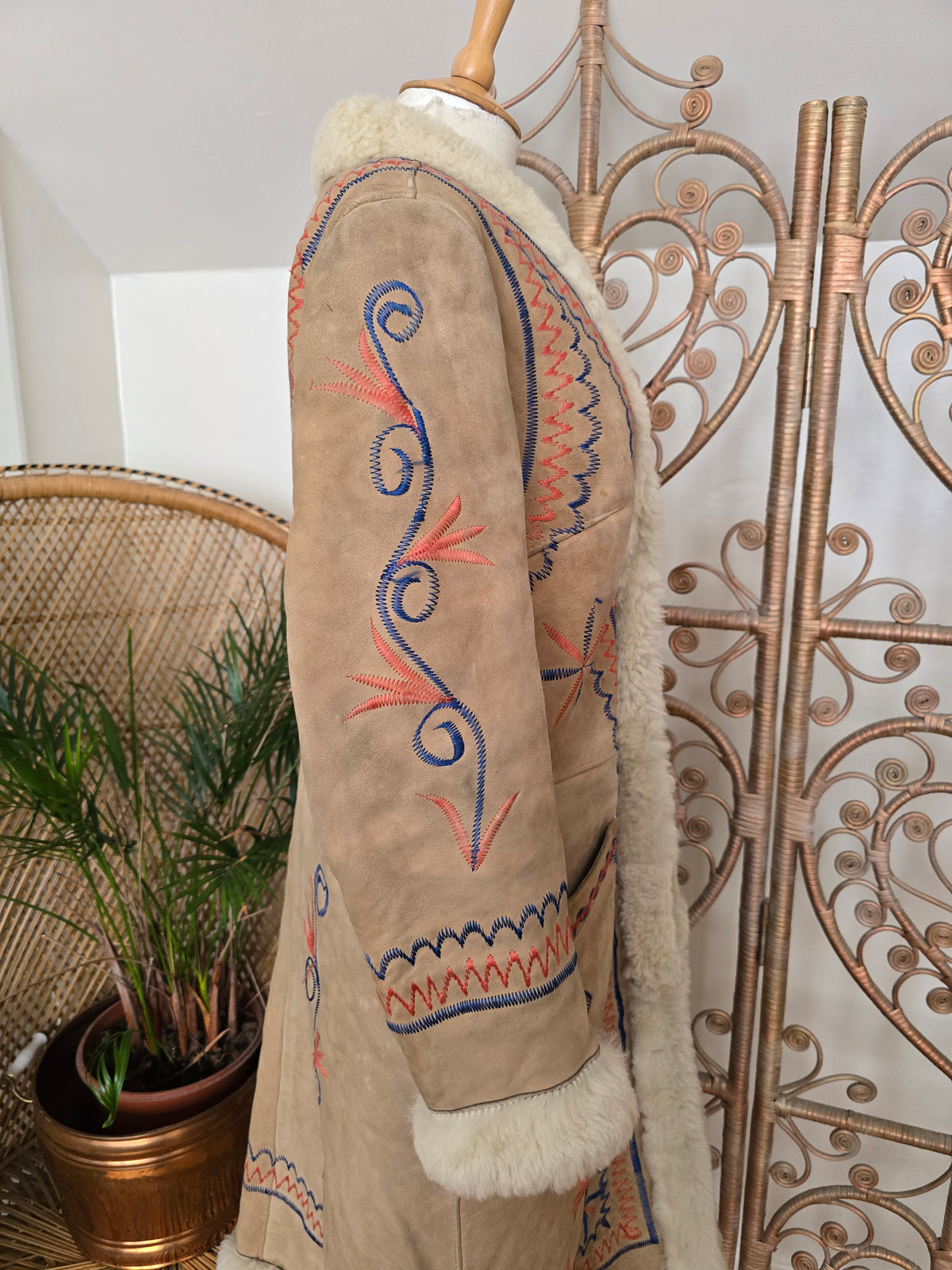 Vintage Afghan embroidered 70s coat
