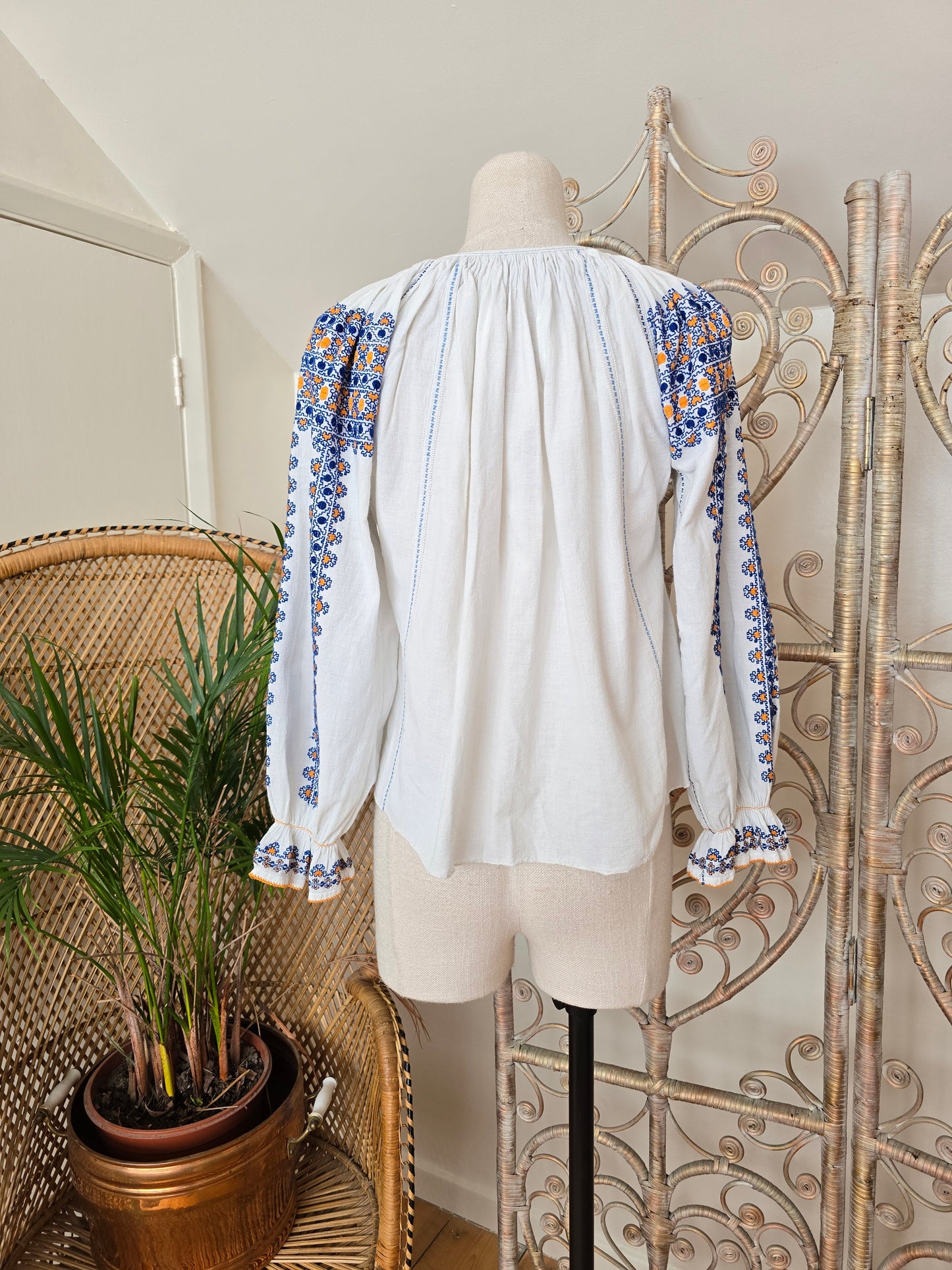 Vintage cotton Romanian blouse