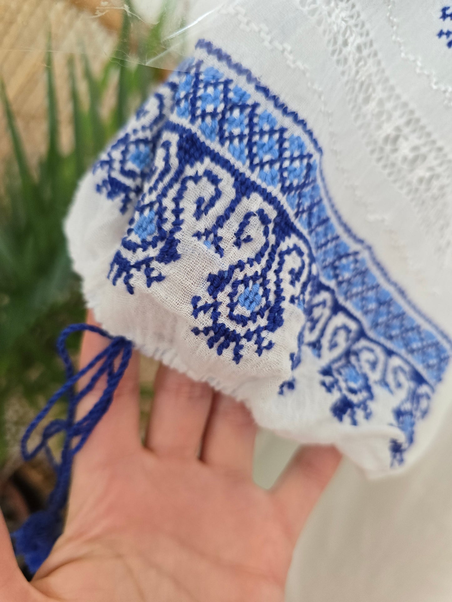 Vintage embroidered cheesecloth tunic blouse