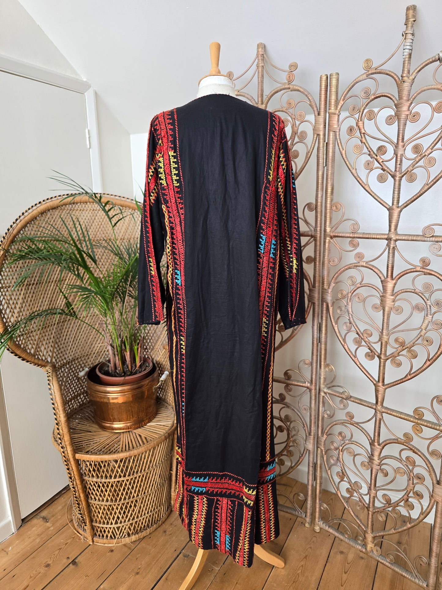 Vintage Bedouin embroidered kaftan dress