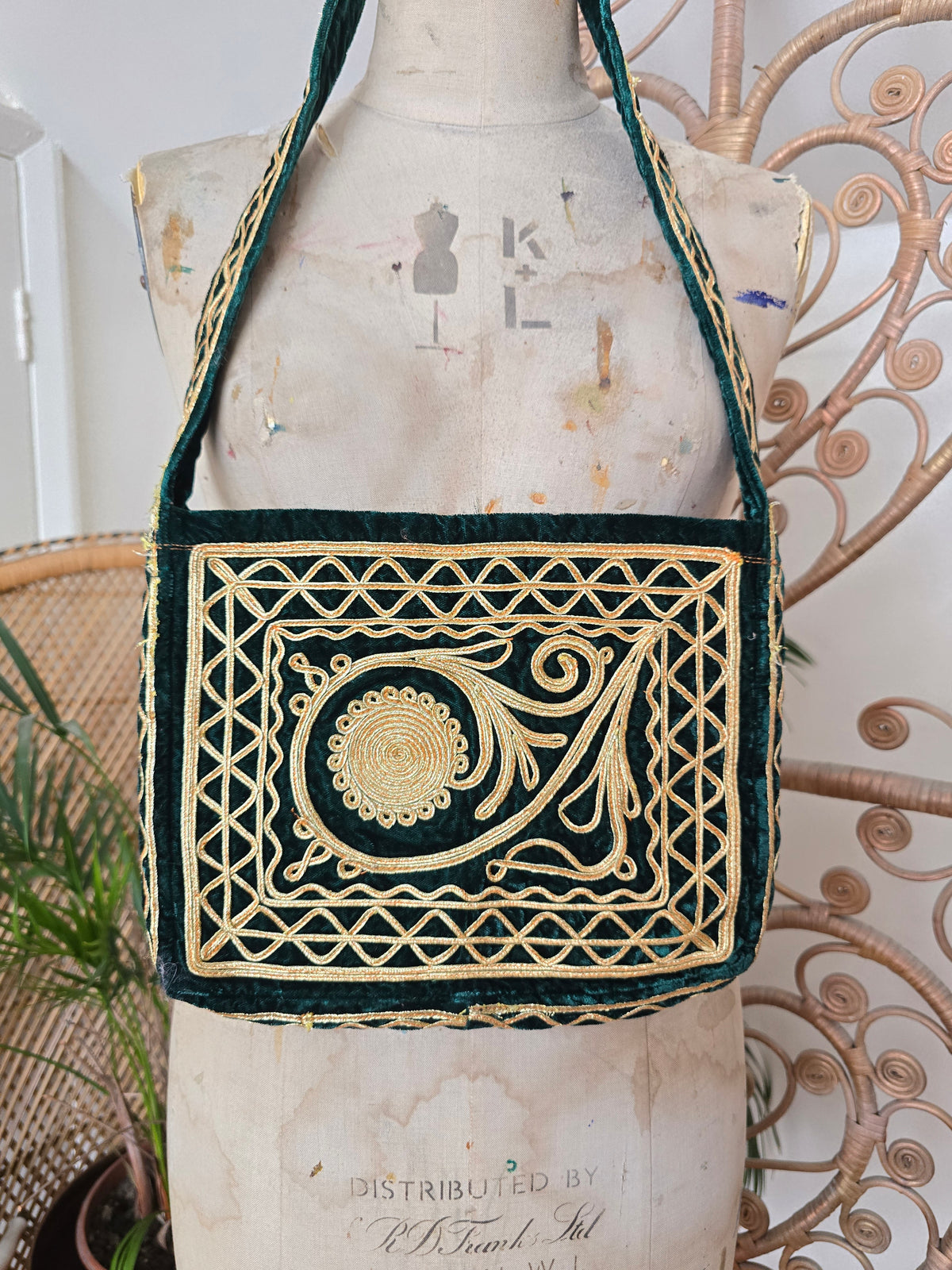Vintage green gold velvet bag