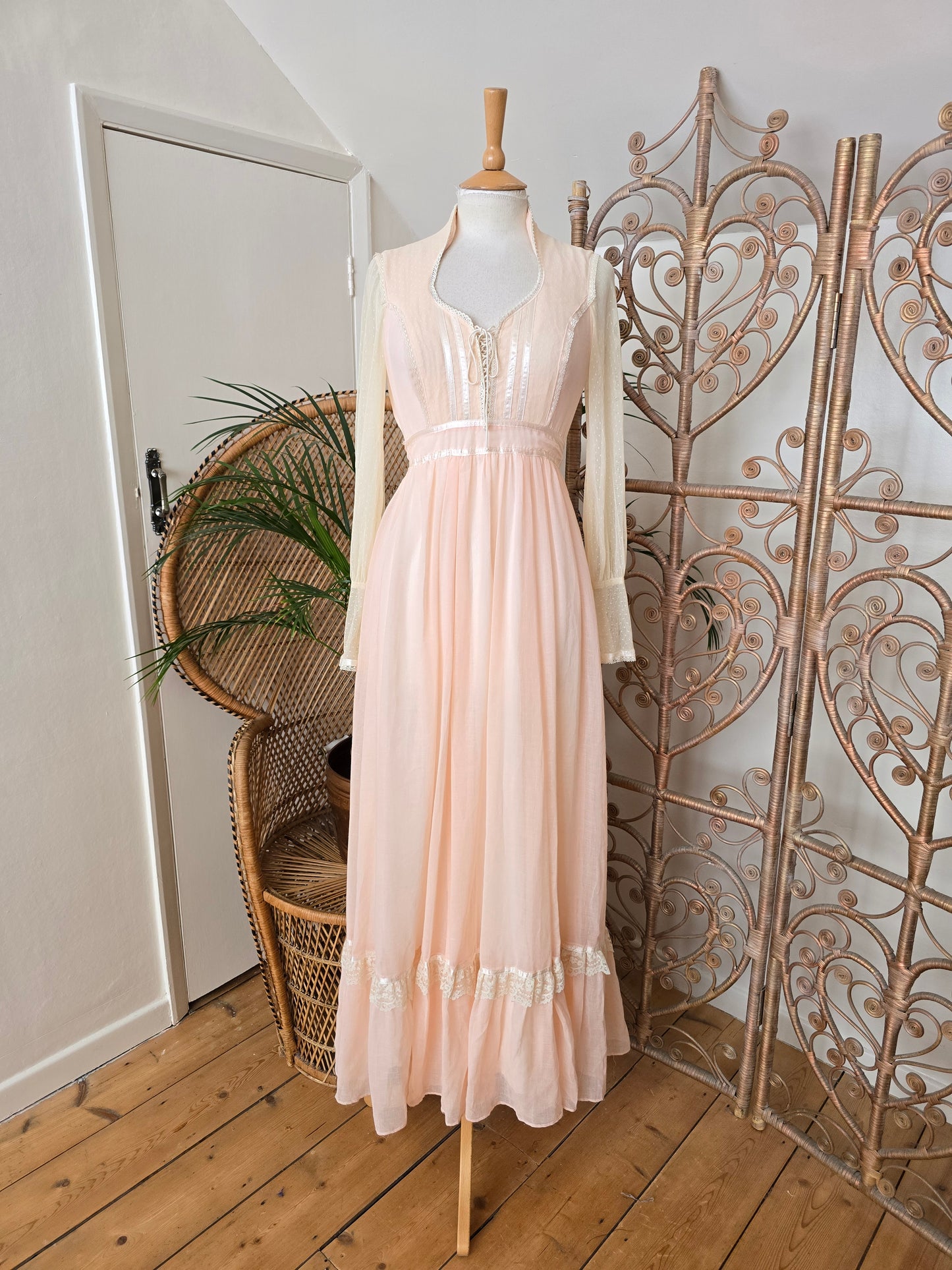 Vintage Gunne Sax dress