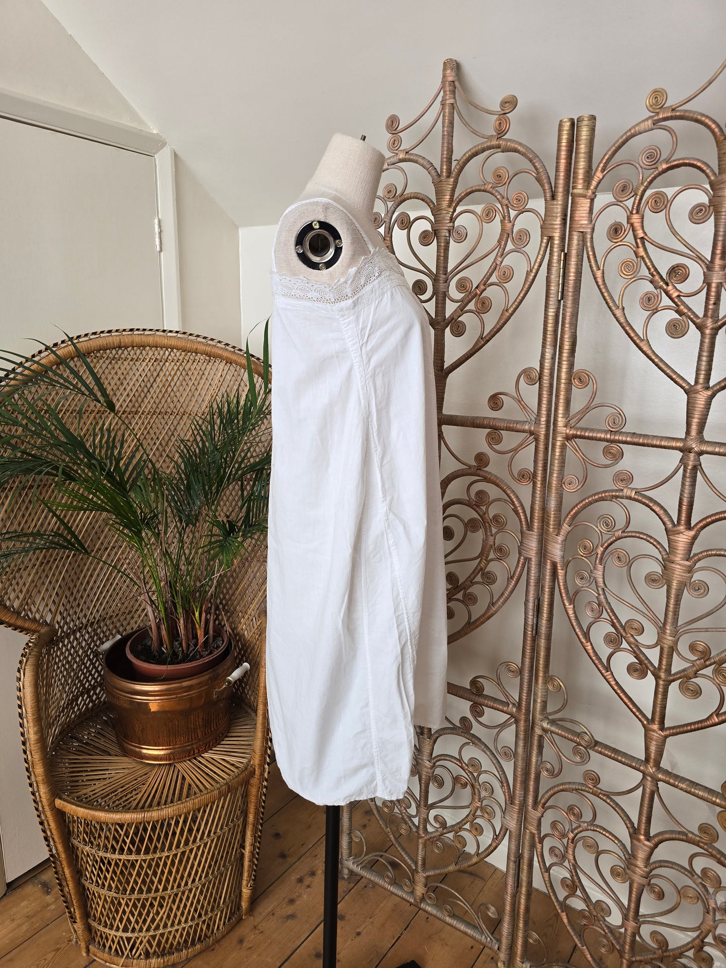 Antique cotton slip