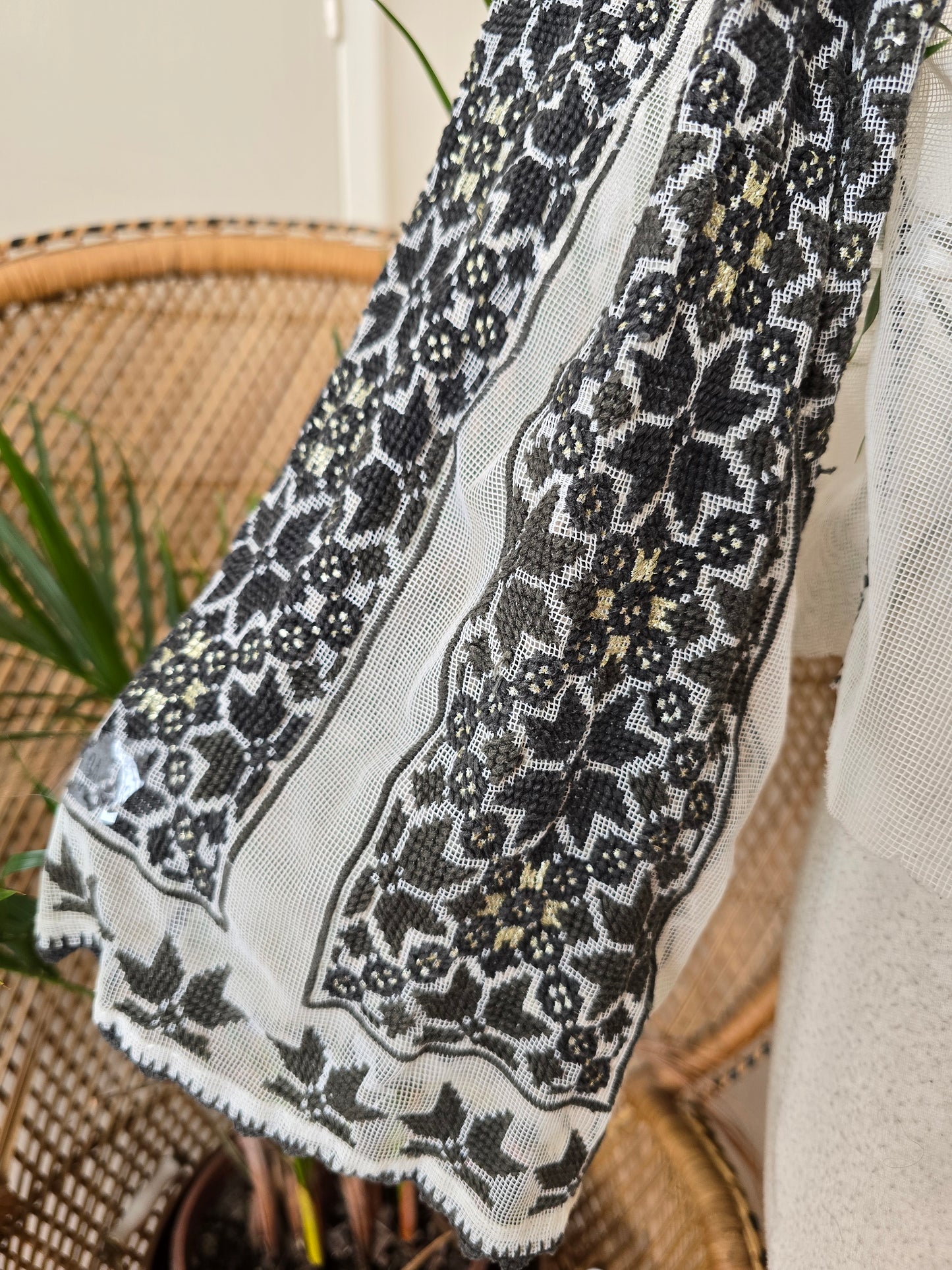 Vintage embroidered Romanian blouse