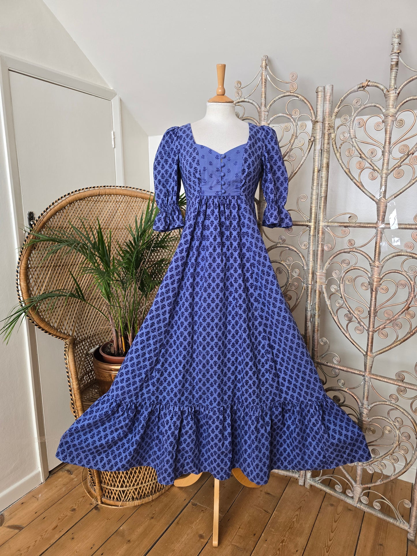 Vintage Earlybird 70s maxi dress