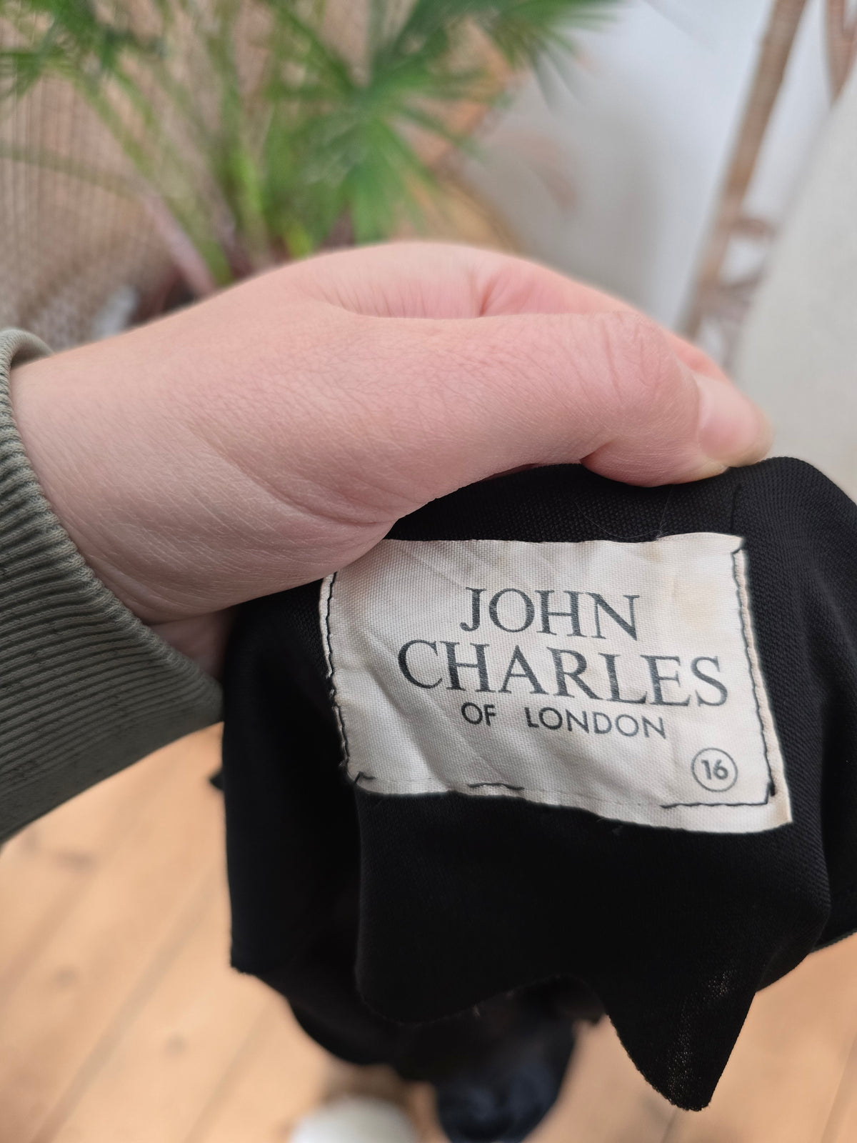 Vintage John Charles dress M/L