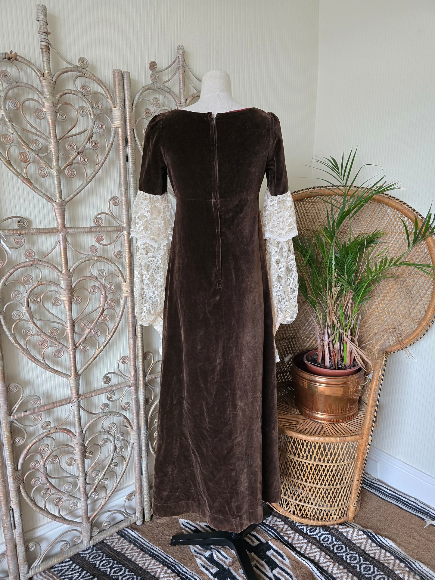 Vintage Quad velvet dress