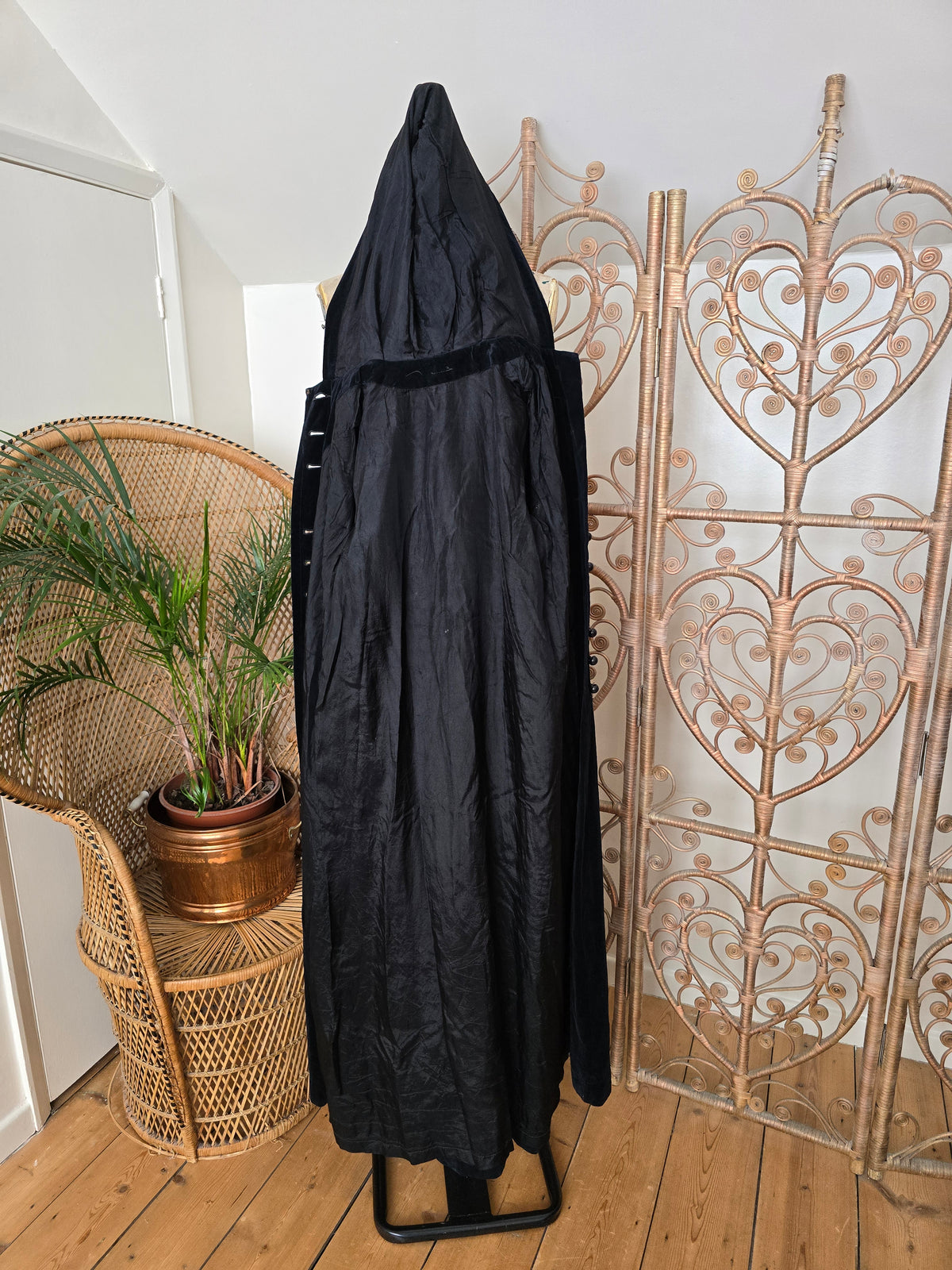 Vintage velvet hooded jacket