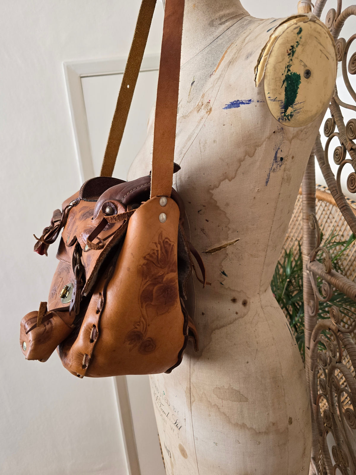 Vintage horse saddle leather tooled bag