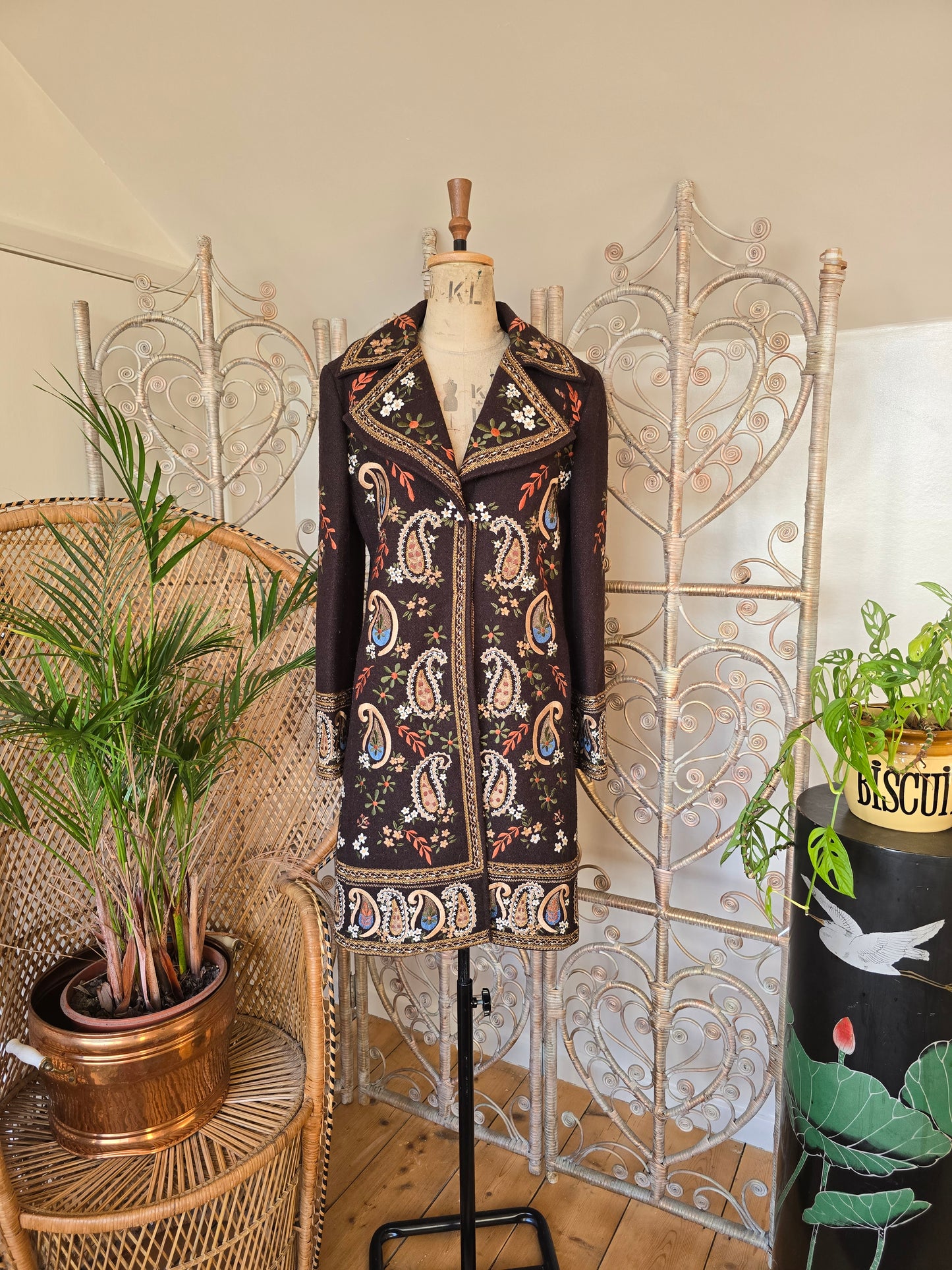 Vintage y2k Embroidered wool coat