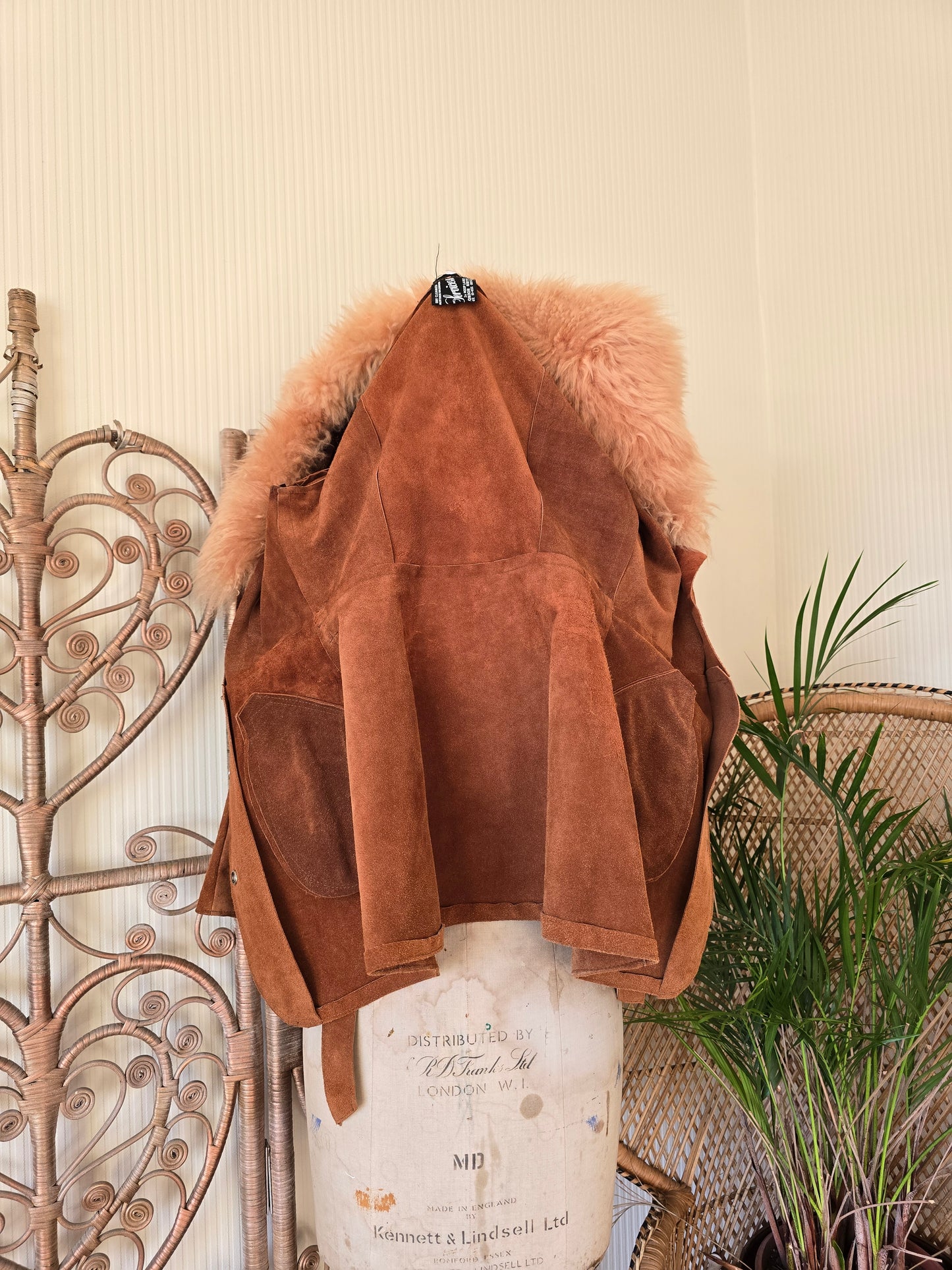 Vintage suede Sheepskin collar coat XS S