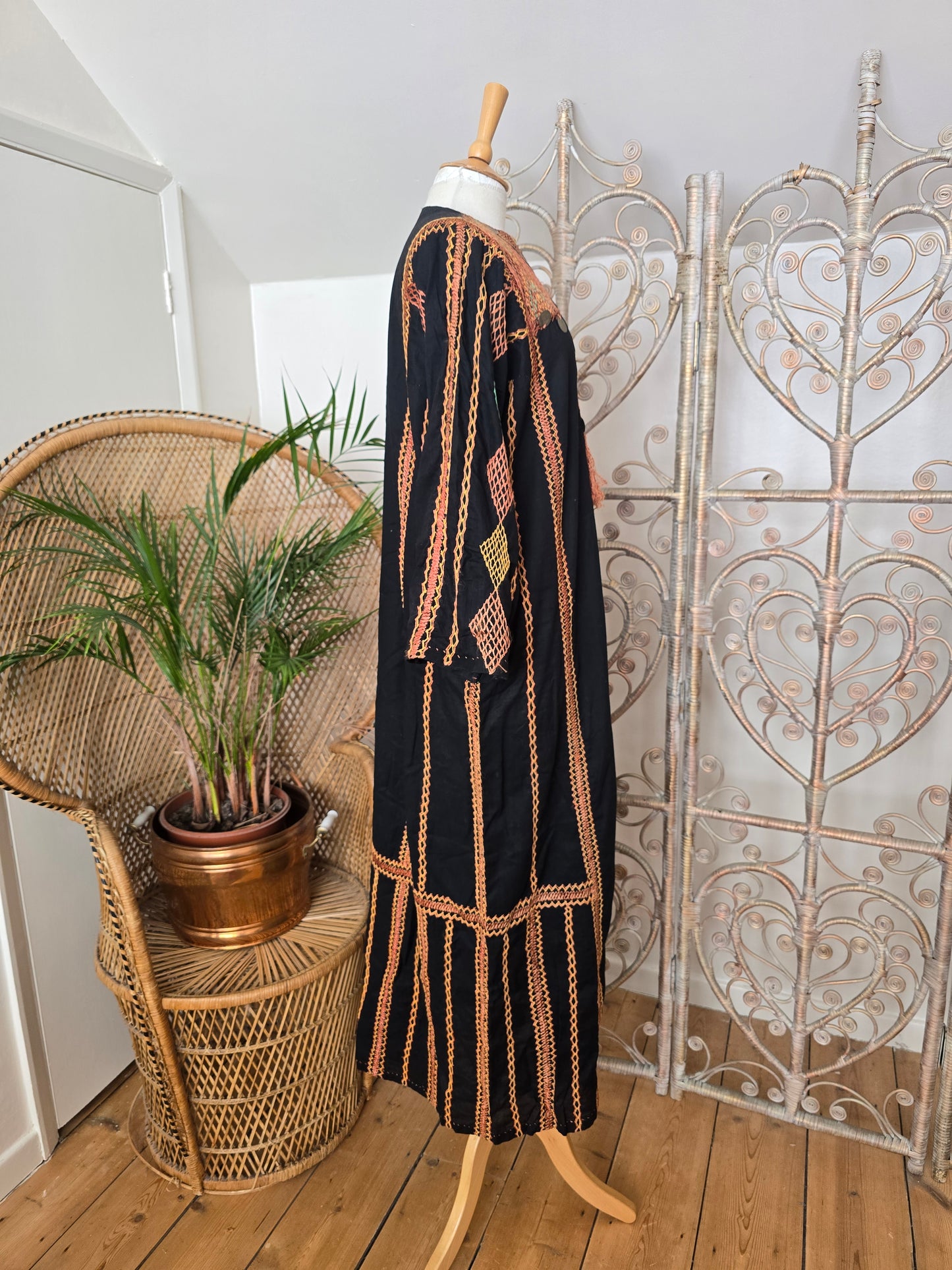 Vintage Bedouin embroidered kaftan dress