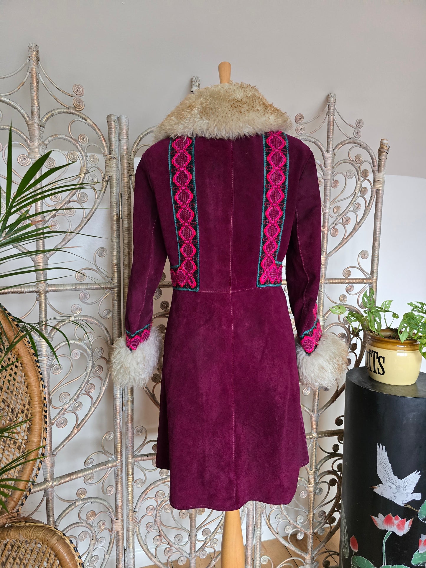 Vintage suede Sheepskin collar cuff coat