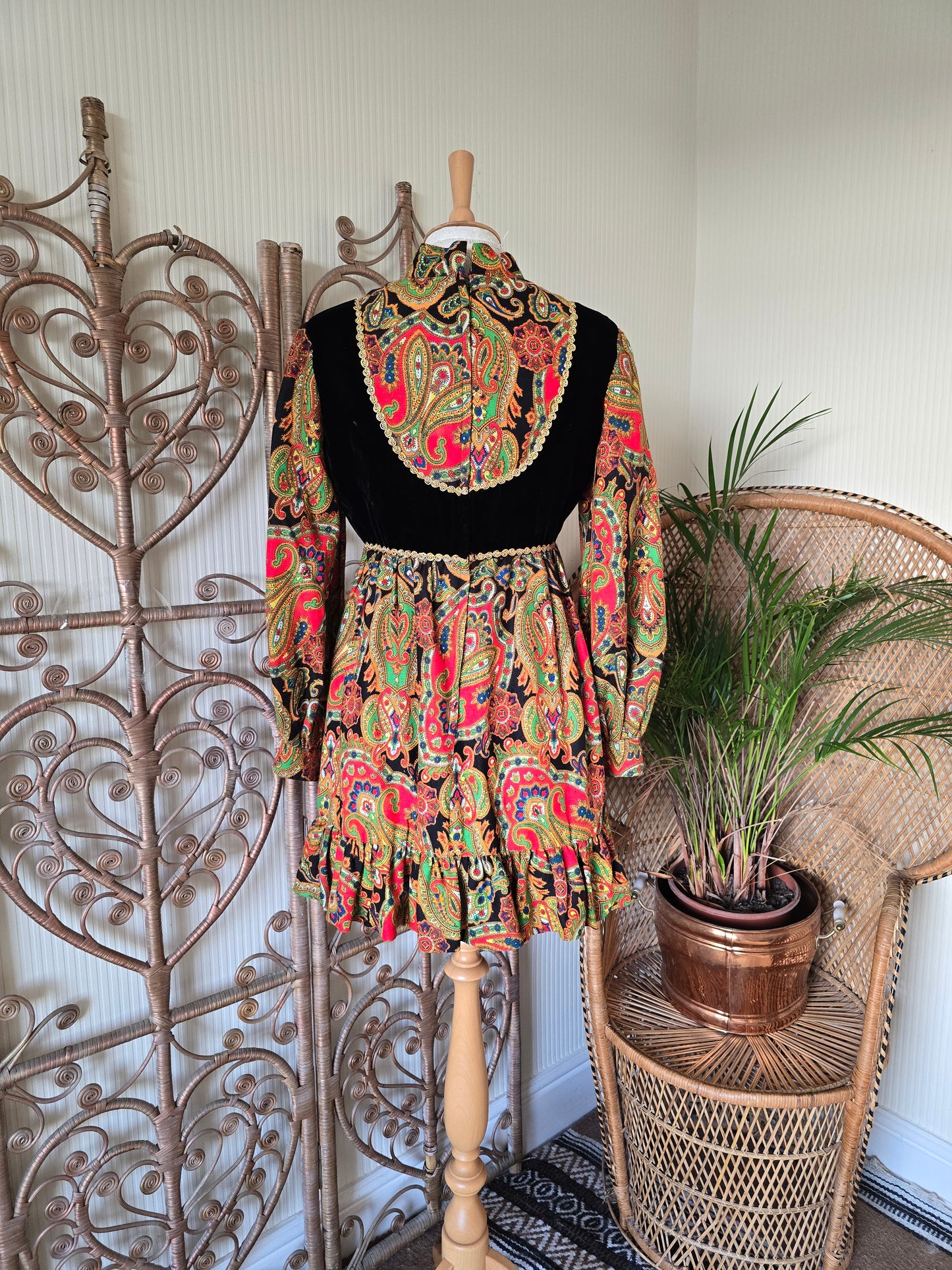 Vintage 60s dress