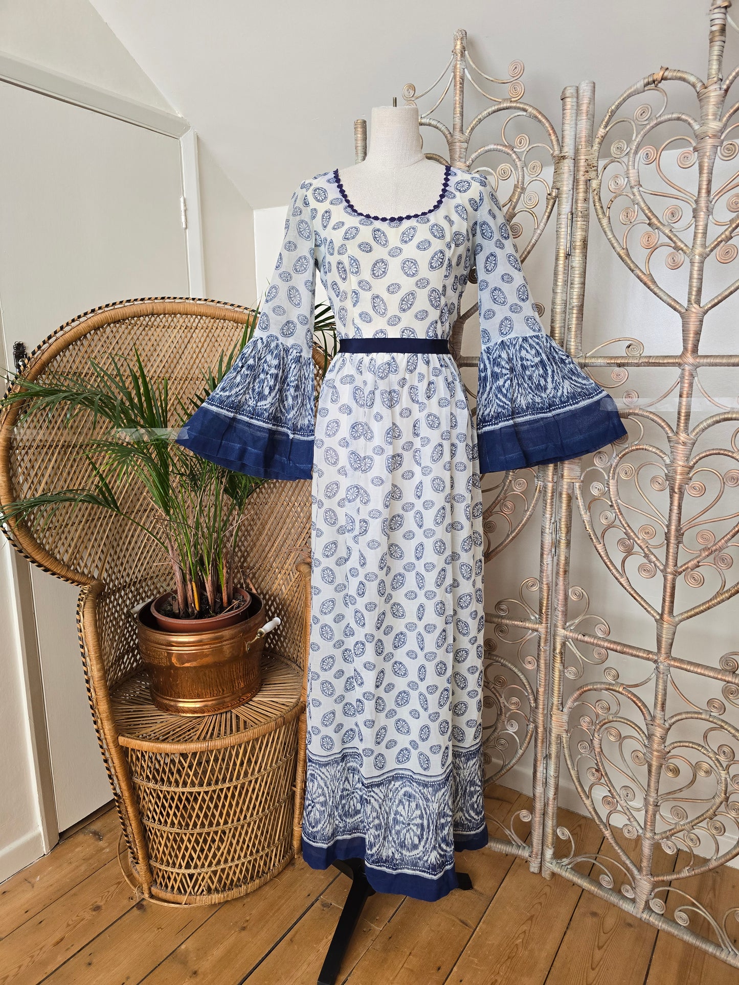 Vintage 70s maxi dress