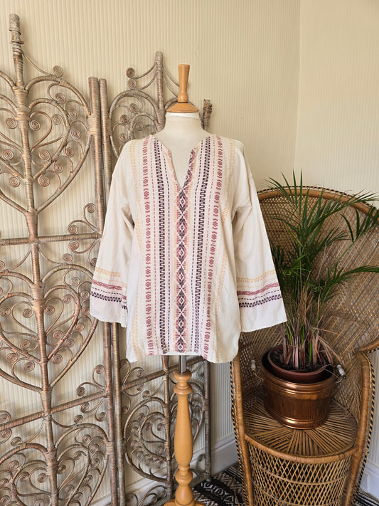 Vintage embroidered shirt blouse