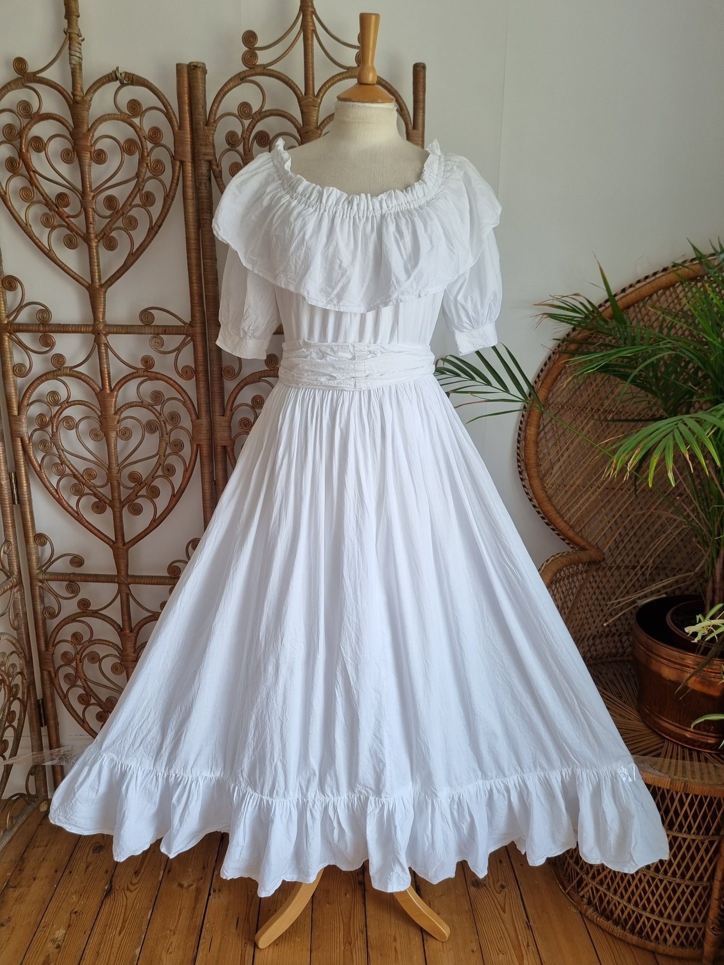 Vintage 70s 80s Laura Ashley prairie dress