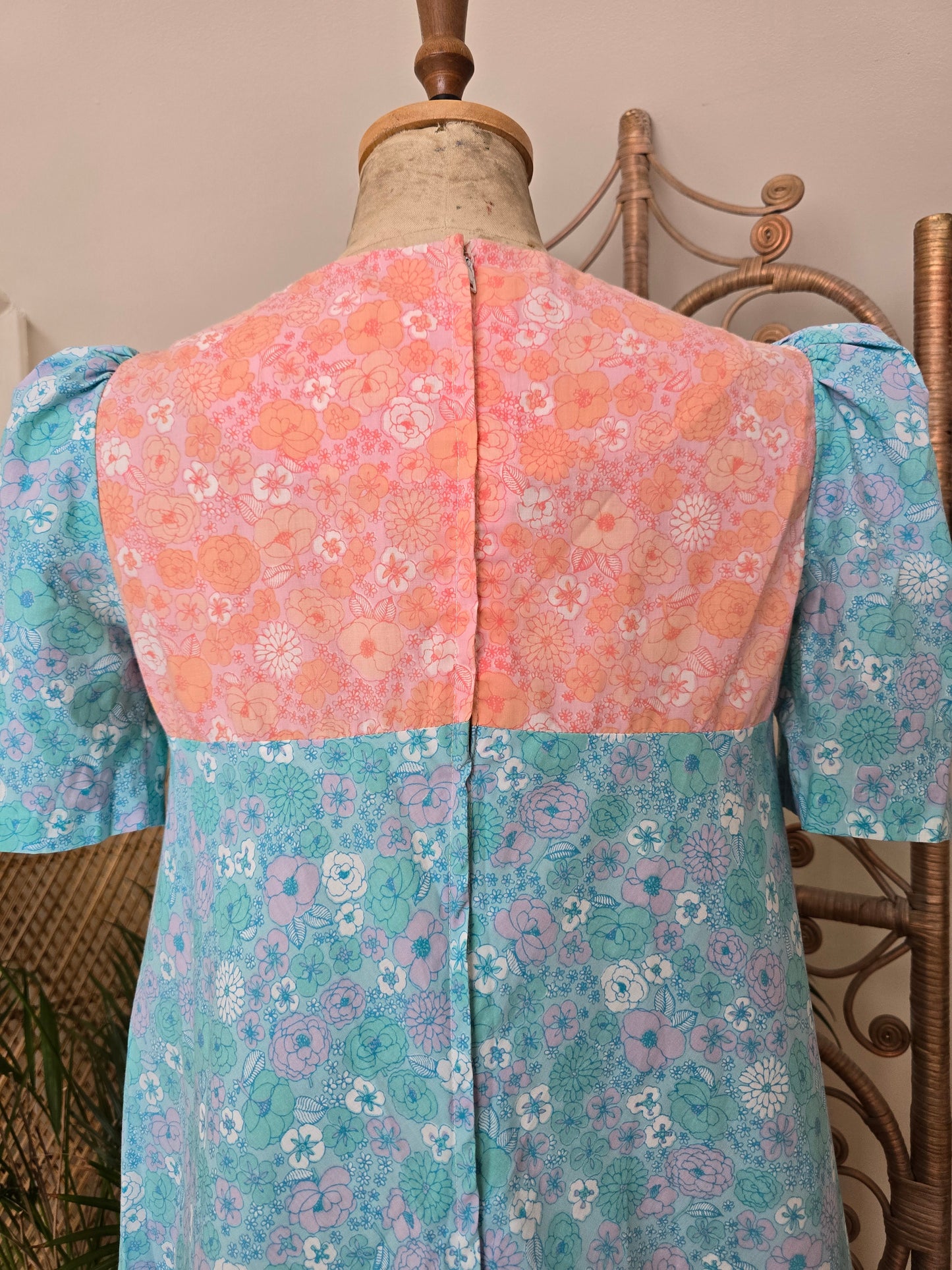 Vintage Earlybird 70s dress