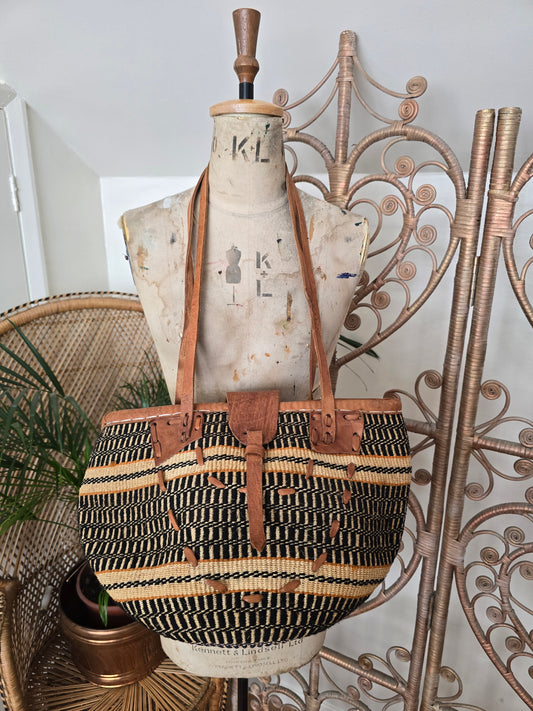 Vintage sisal leather shoulder bag